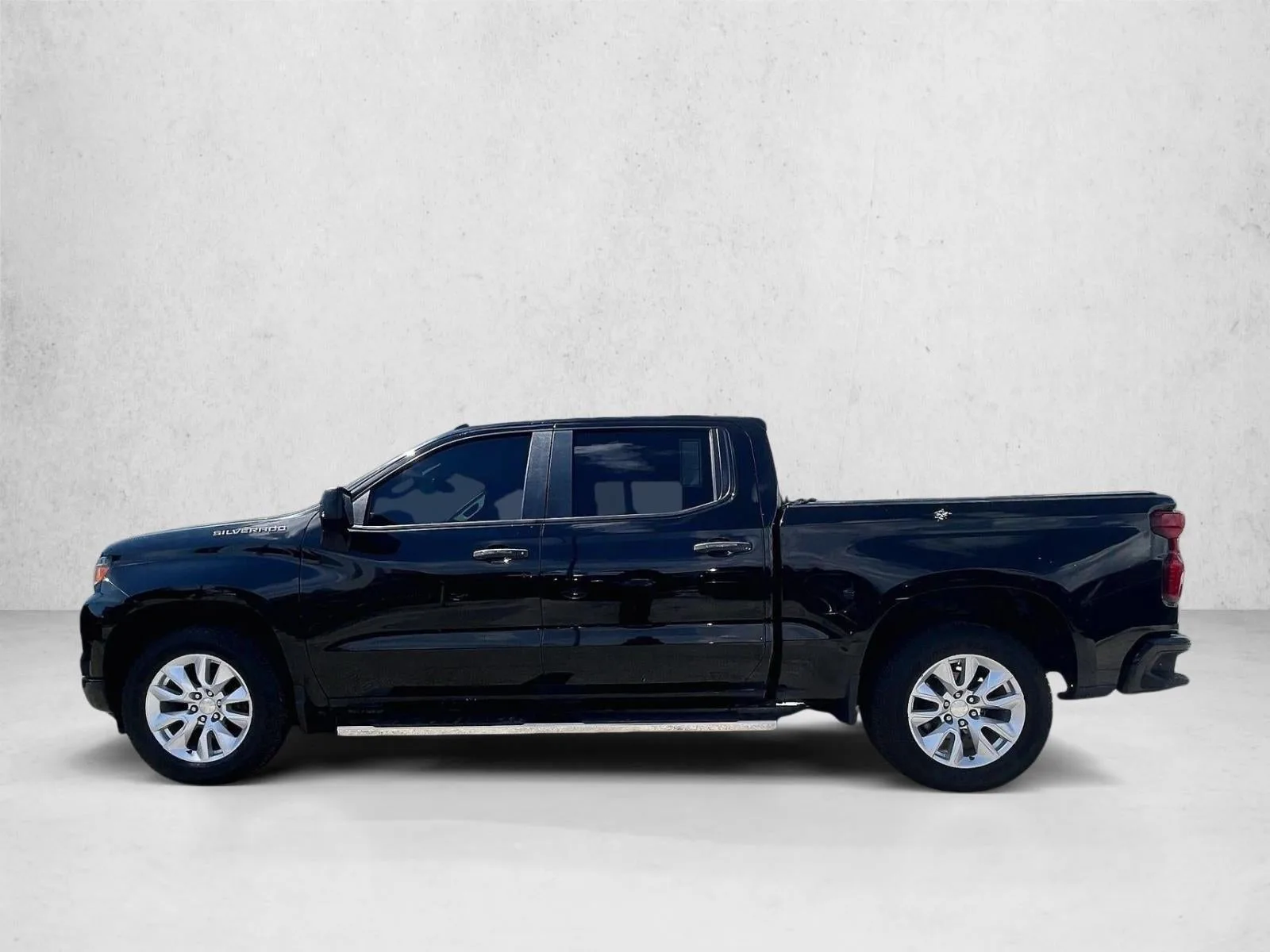 2022 Chevrolet Silverado 1500 Custom photo 4