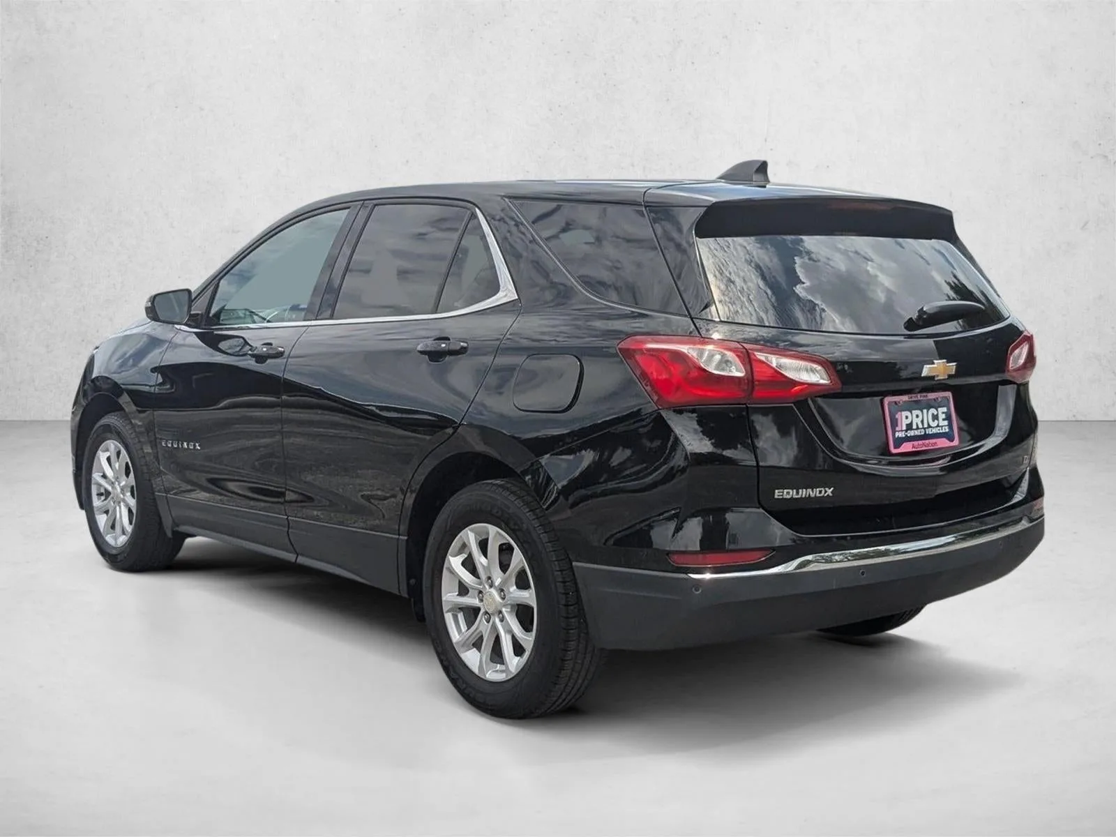 2019 Chevrolet Equinox LT photo 3
