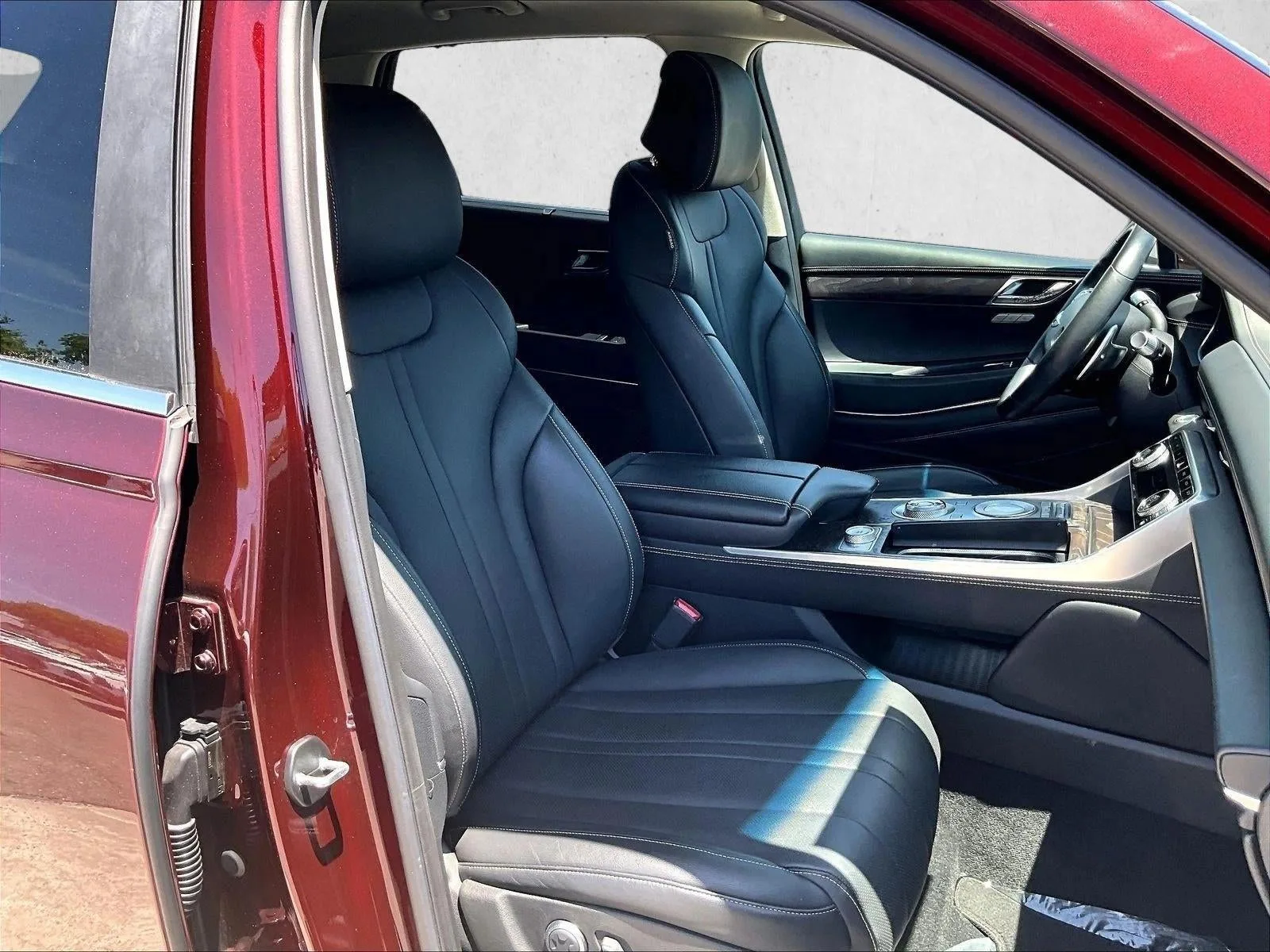 2021 Genesis GV80 Base photo 9