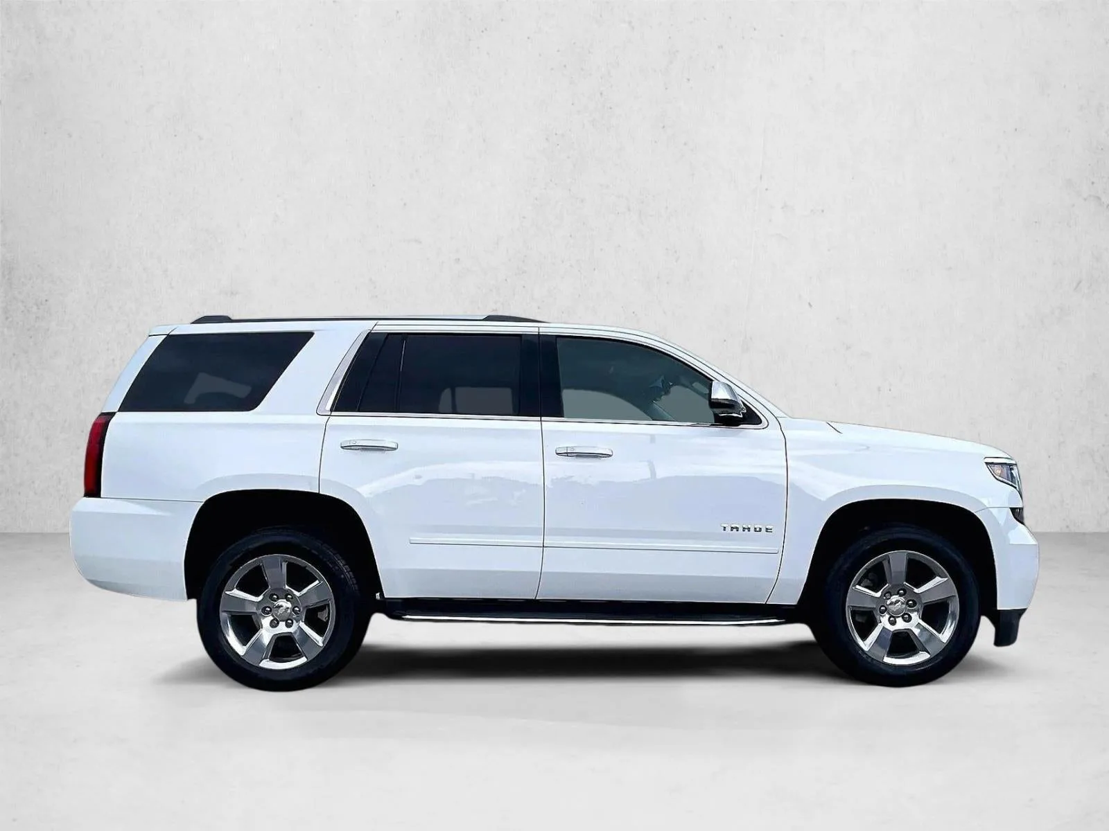 2017 Chevrolet Tahoe Premier photo 5