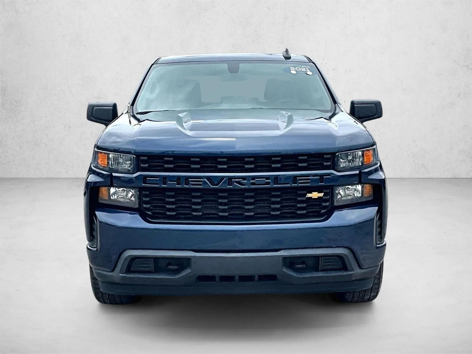 2021 Chevrolet Silverado 1500 Custom photo 3