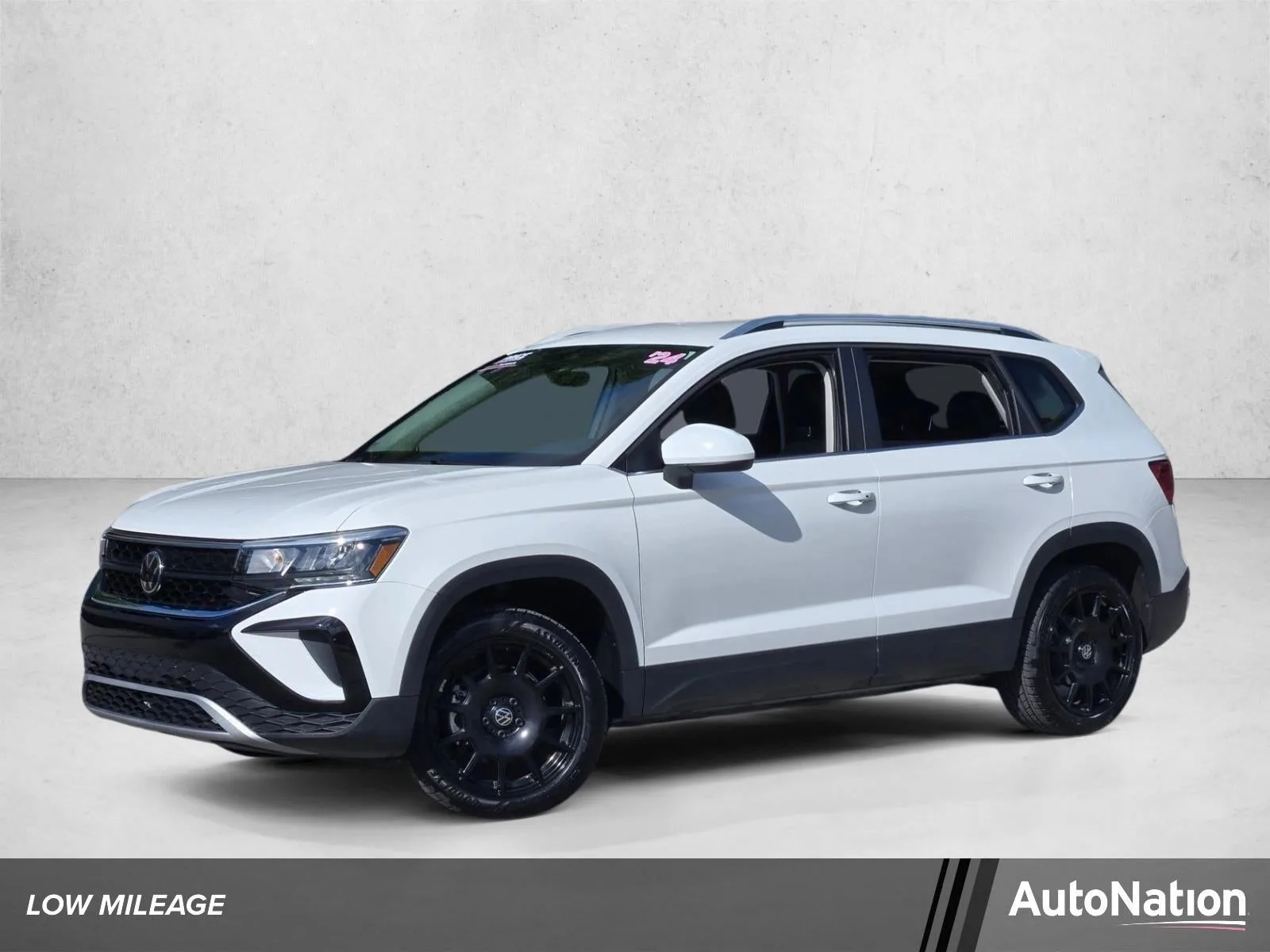 2024 Volkswagen Taos