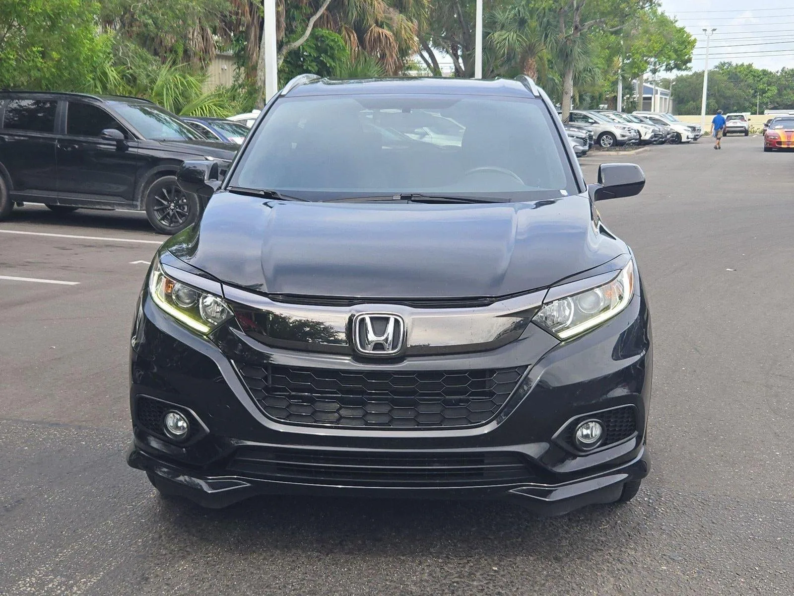 2021 Honda HR-V Sport 2WD CVT photo 2