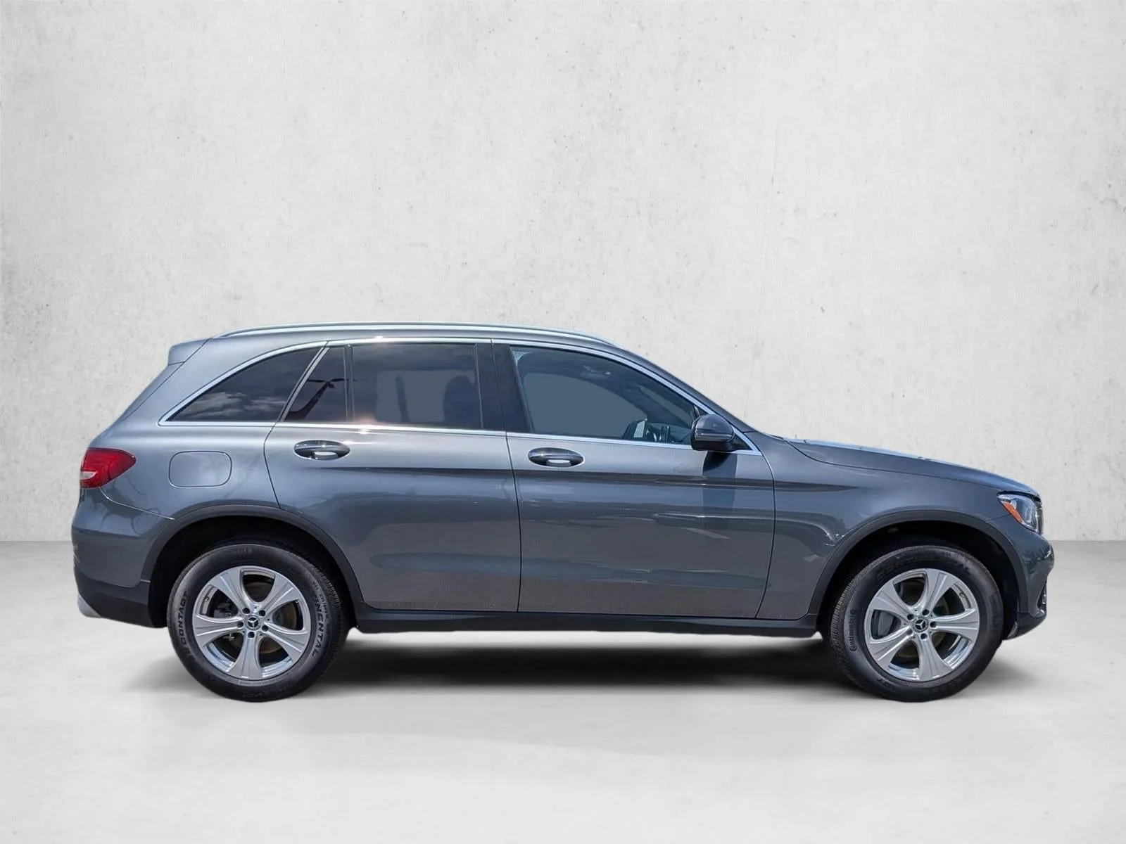 2017 Mercedes-Benz GLC GLC 300 4MATIC® SUV photo 4