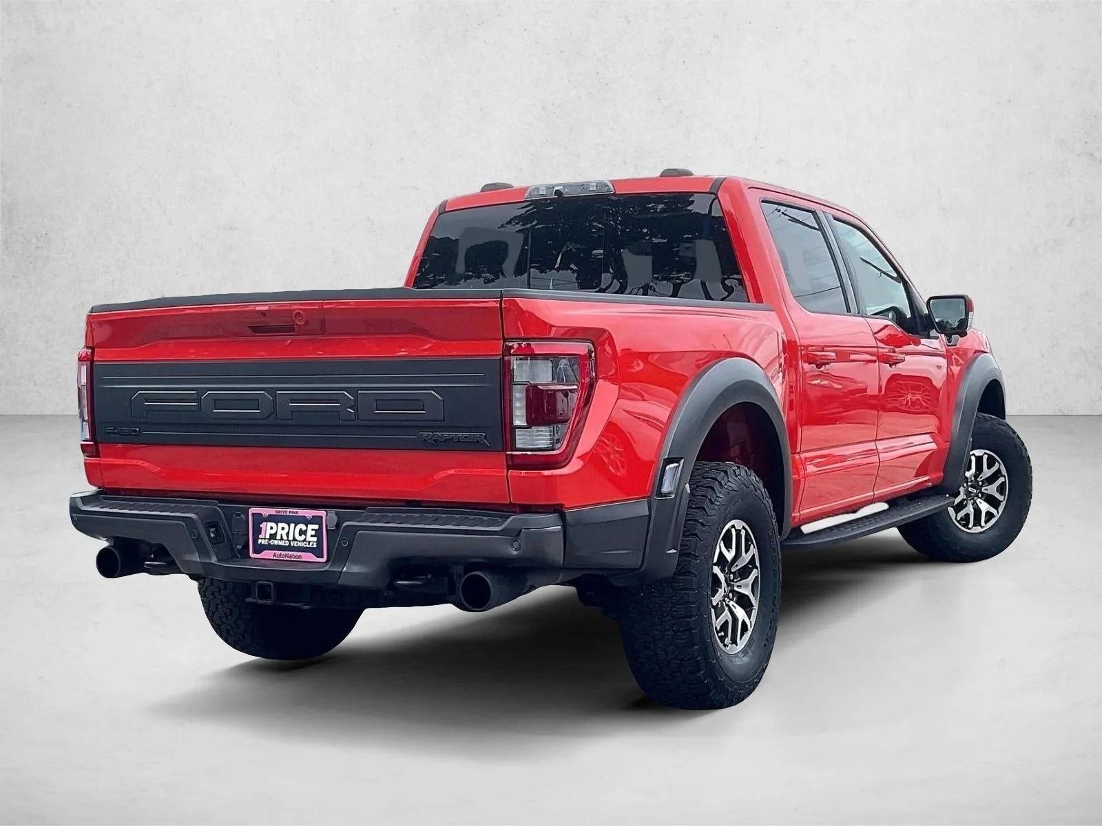 2023 Ford F-150 Raptor photo 2
