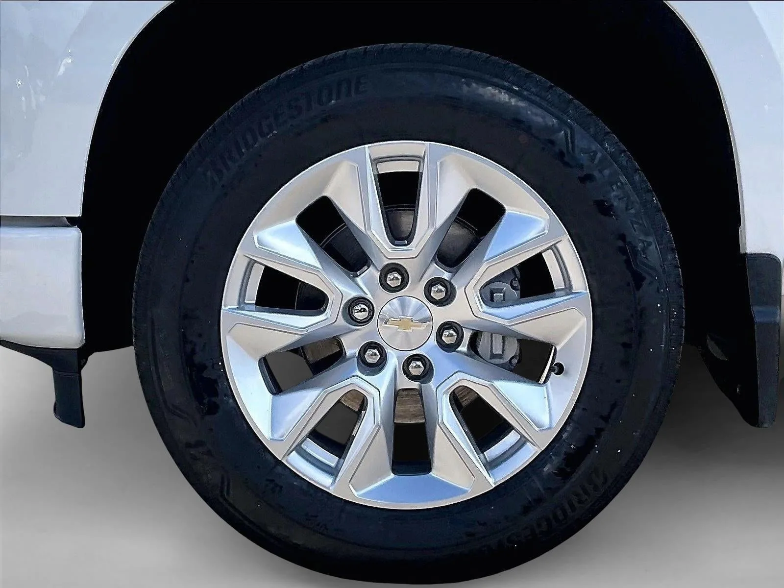 2024 Chevrolet Silverado 1500 Custom photo 10