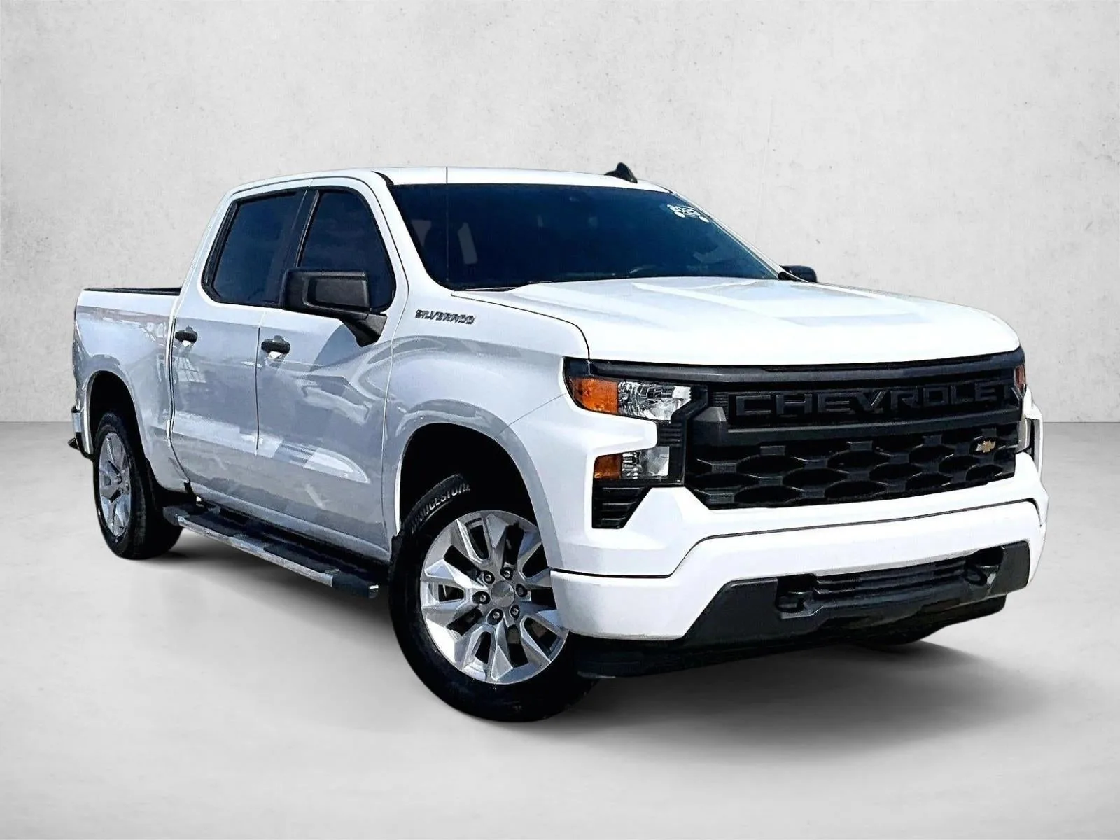 2023 Chevrolet Silverado 1500 Custom photo 12