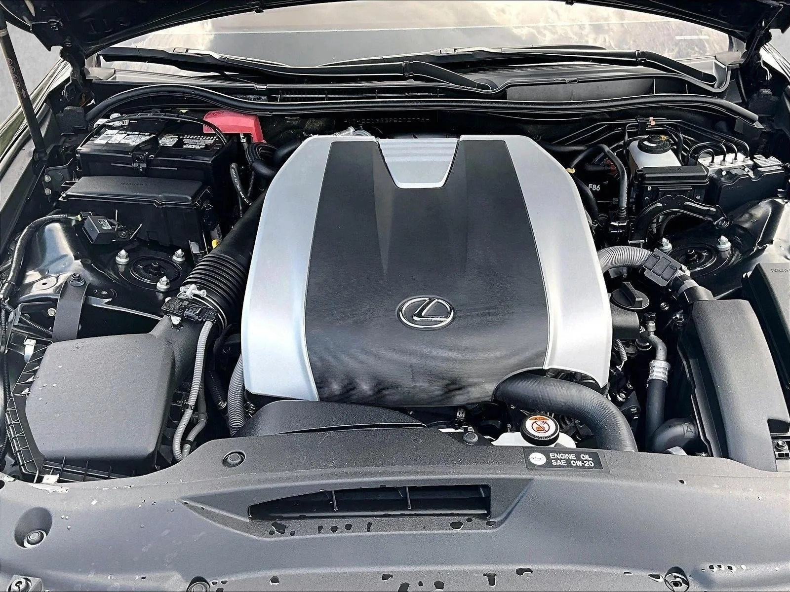 2024 Lexus IS 350 F SPORT Design photo 11