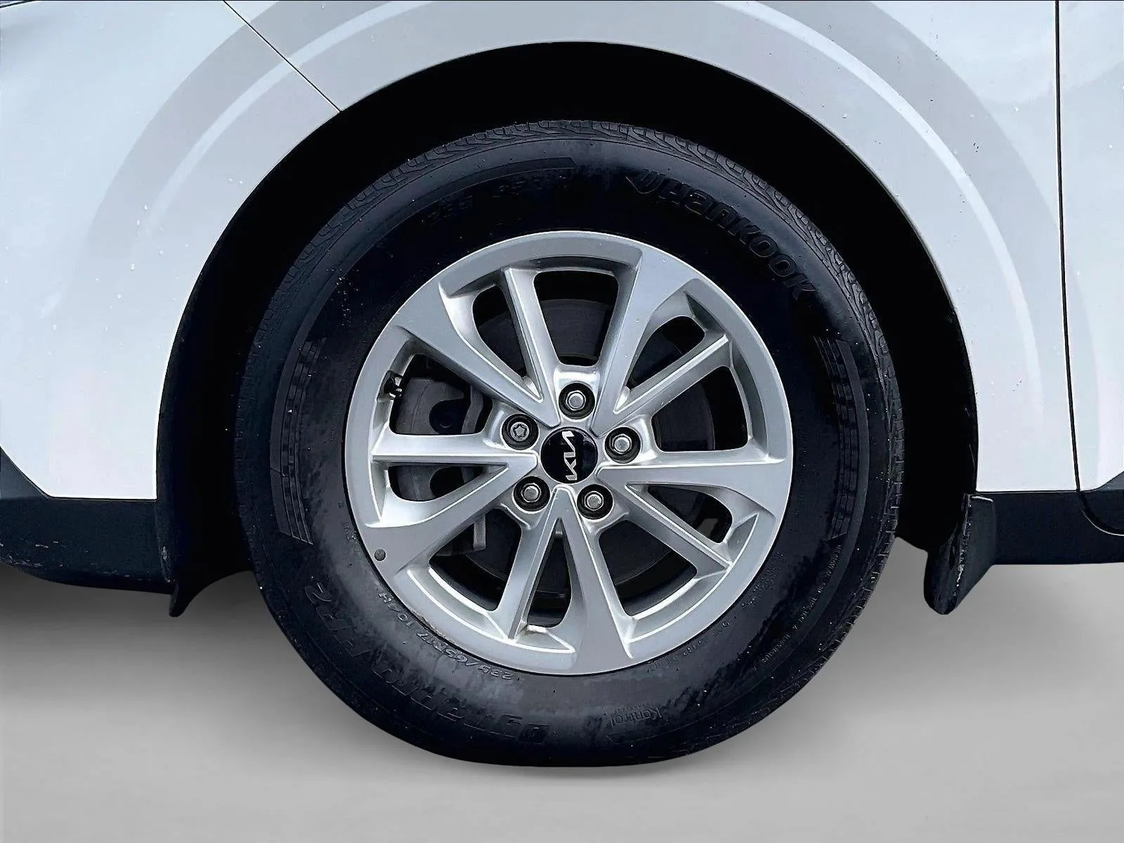 2024 Kia Carnival MPV LX Seat Package photo 10