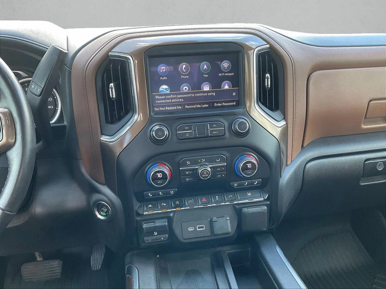 2021 Chevrolet Silverado 1500 High Country photo 8