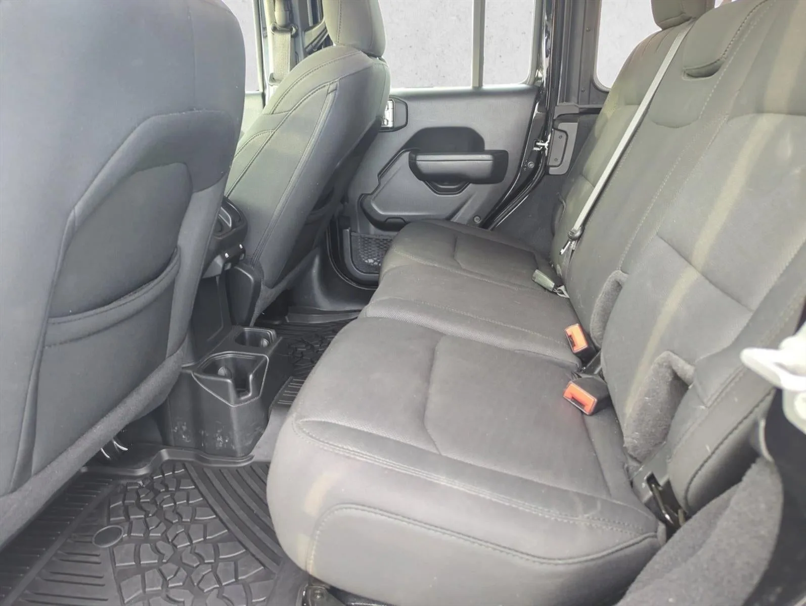 2022 Jeep Wrangler Unlimited Sport S 4x4 photo 8