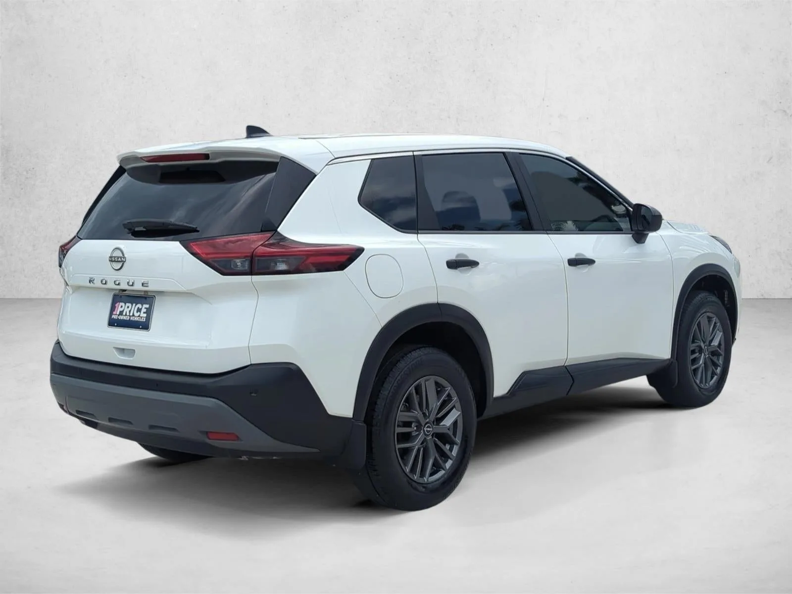 2023 Nissan Rogue FWD S photo 5