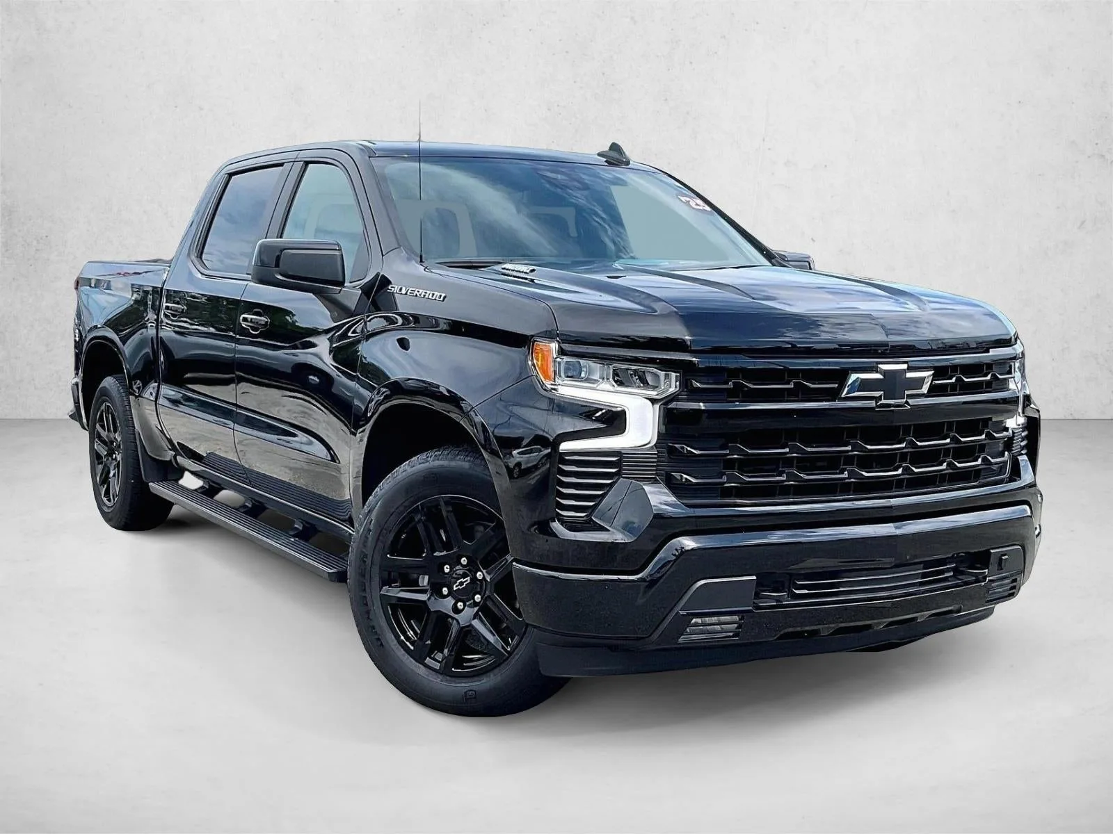 2025 Chevrolet Silverado 1500 RST photo 12