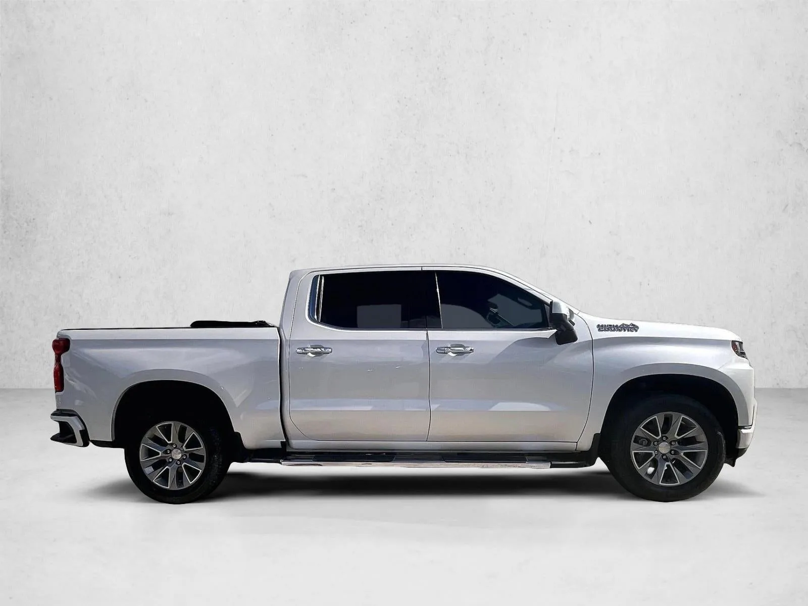 2021 Chevrolet Silverado 1500 High Country photo 5