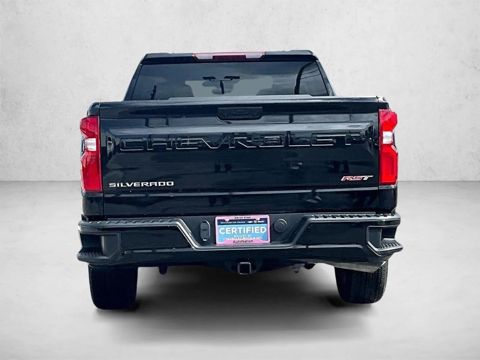 2025 Chevrolet Silverado 1500 RST photo 4