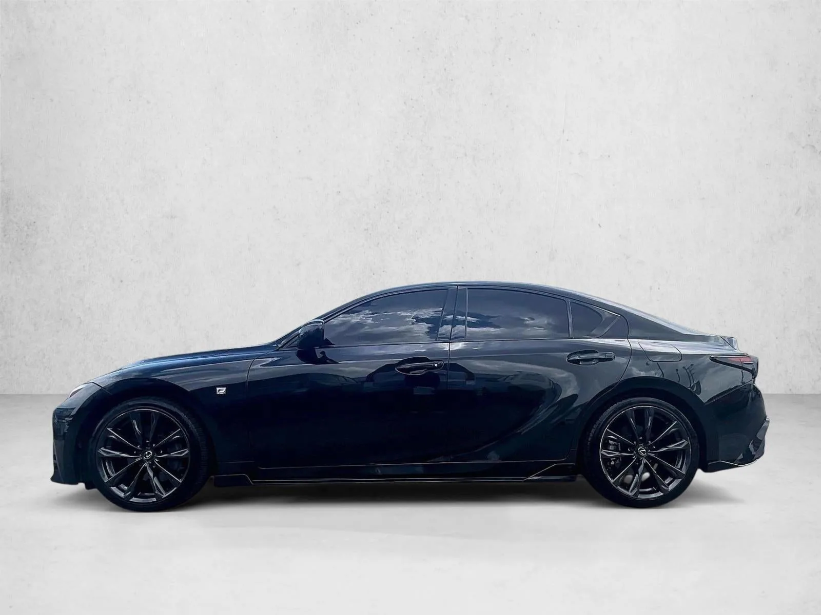 2024 Lexus IS 350 F SPORT Design photo 6