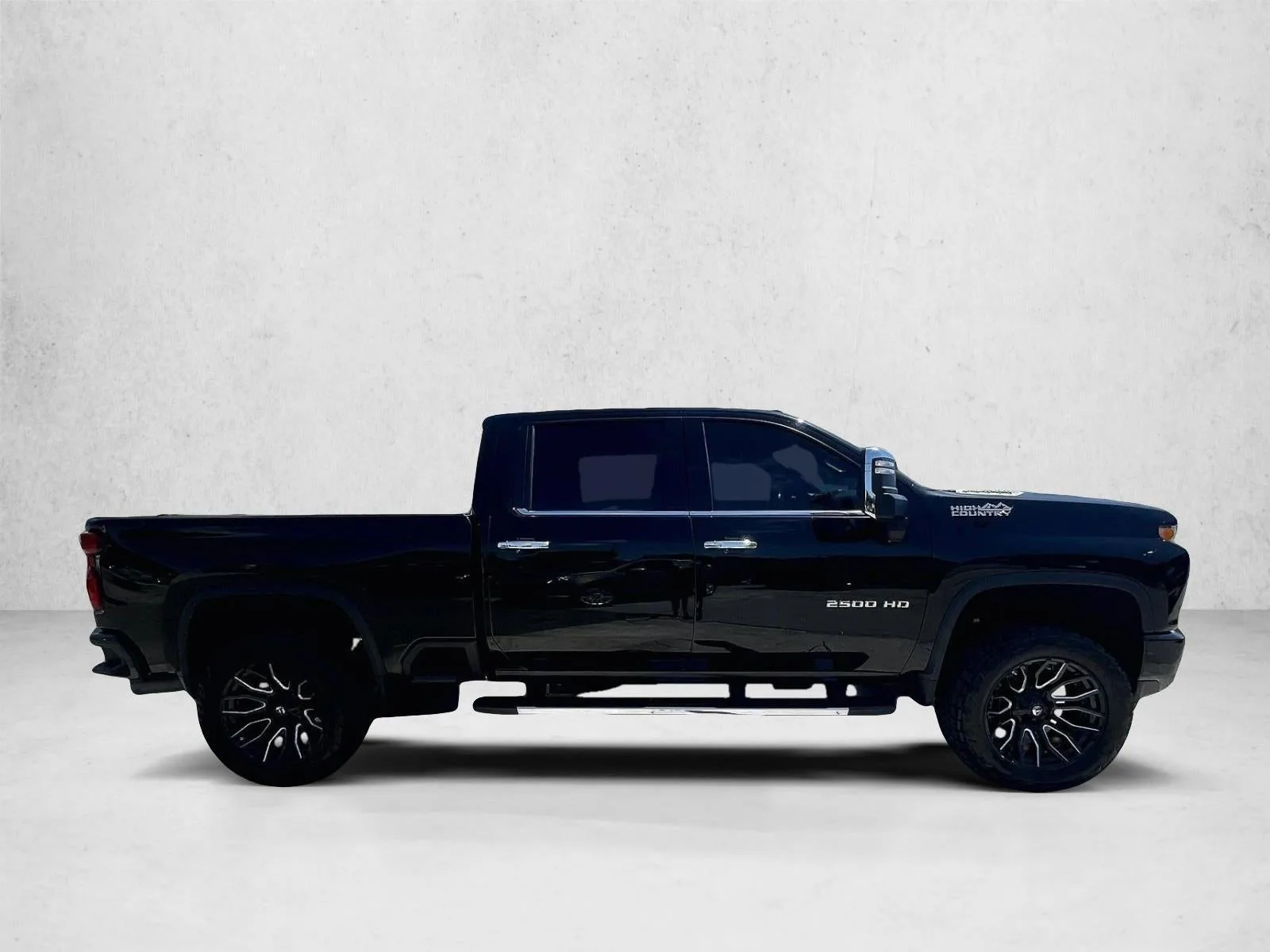 2022 Chevrolet Silverado 2500 HD High Country photo 5