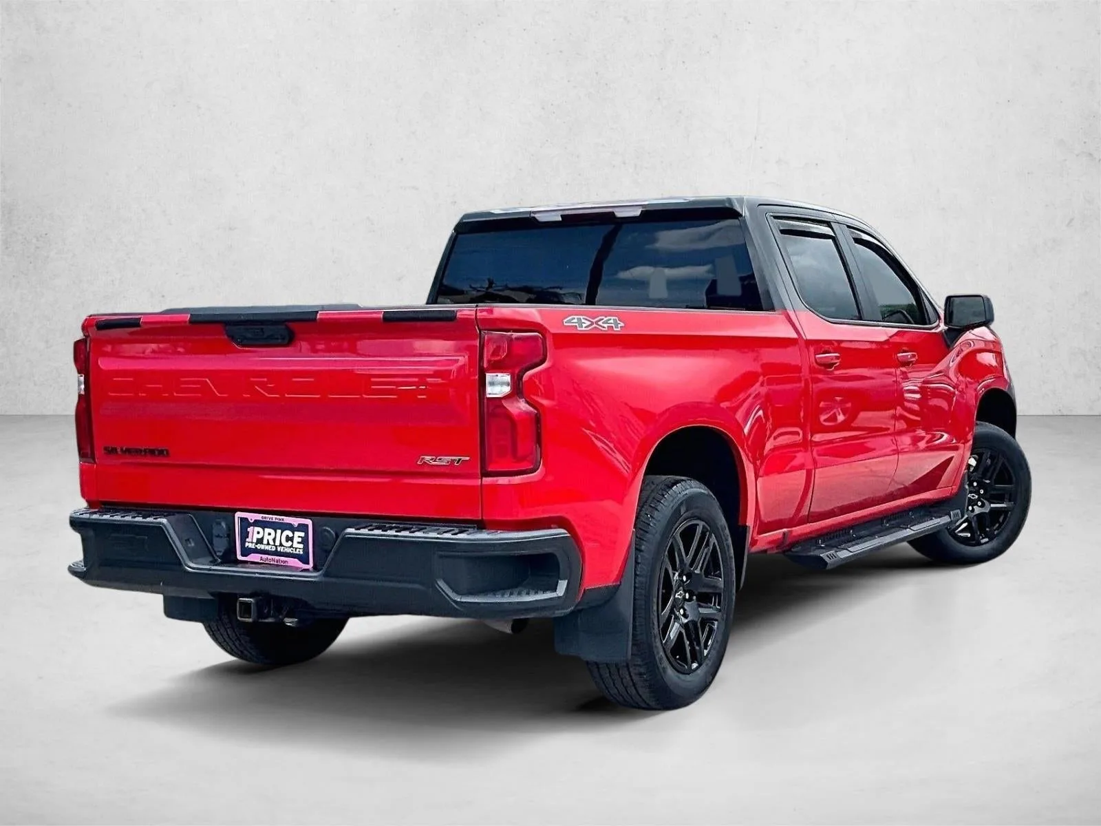 2023 Chevrolet Silverado 1500 RST photo 2