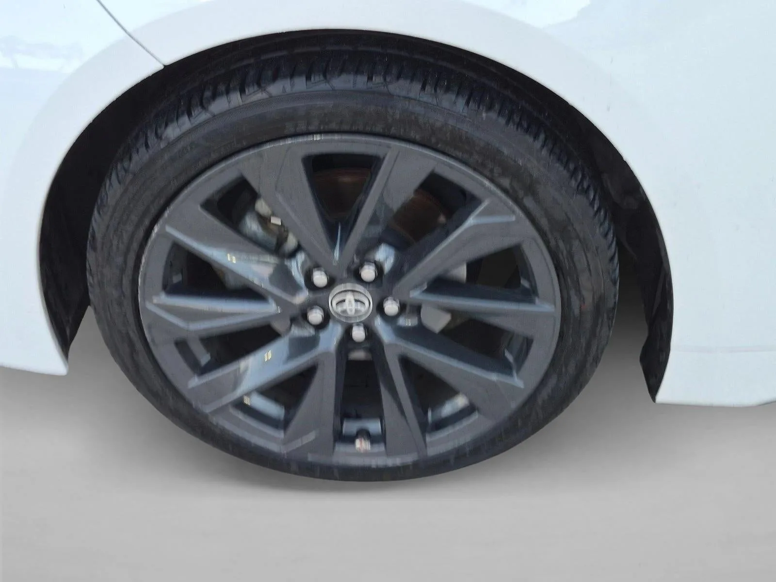 2024 Toyota Corolla SE CVT (Natl) photo 8