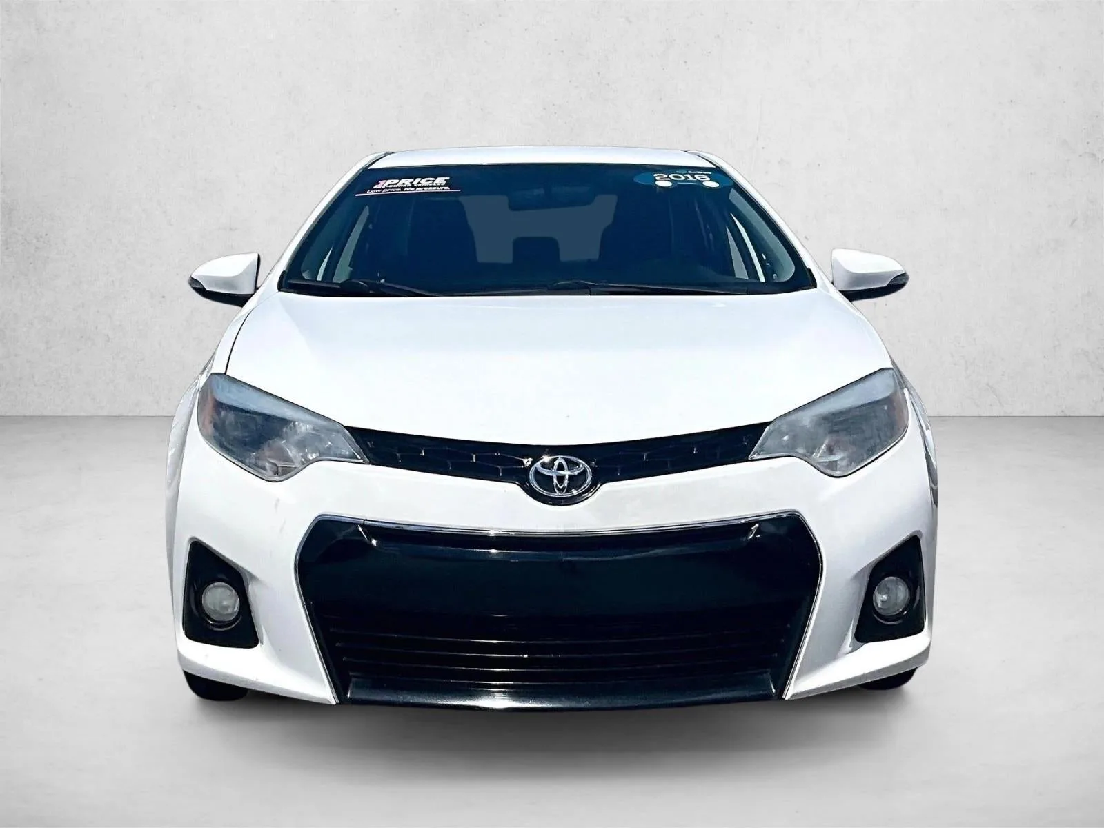 2016 Toyota Corolla S photo 3