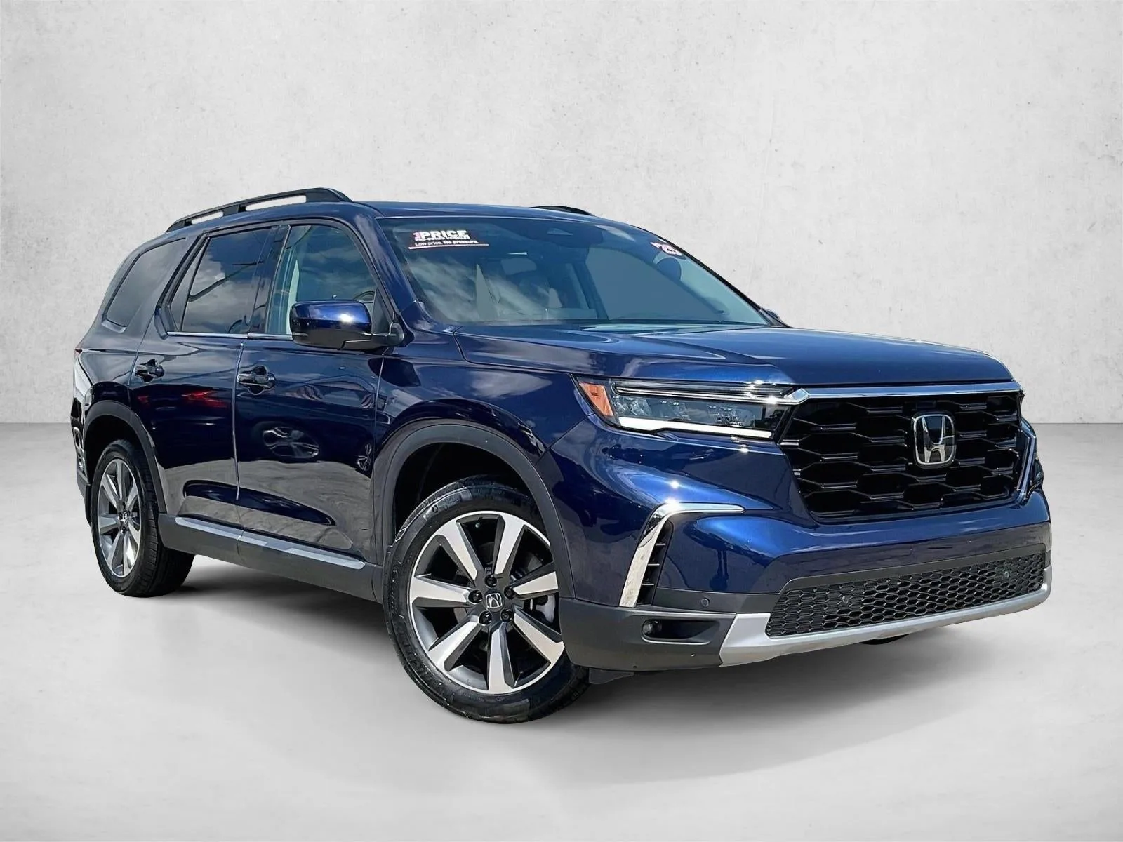 2025 Honda Pilot Touring photo 12