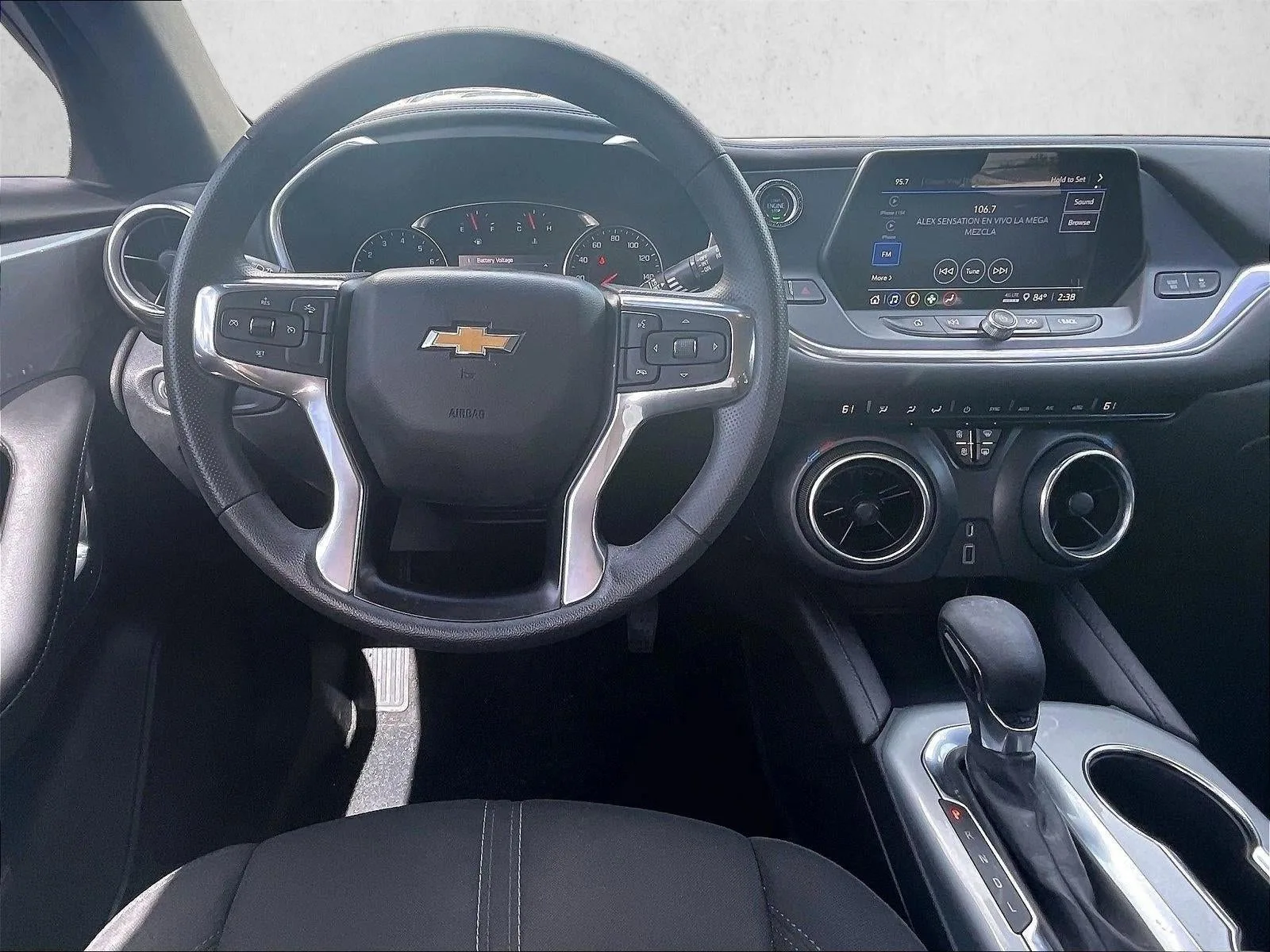 2022 Chevrolet Blazer LT photo 5