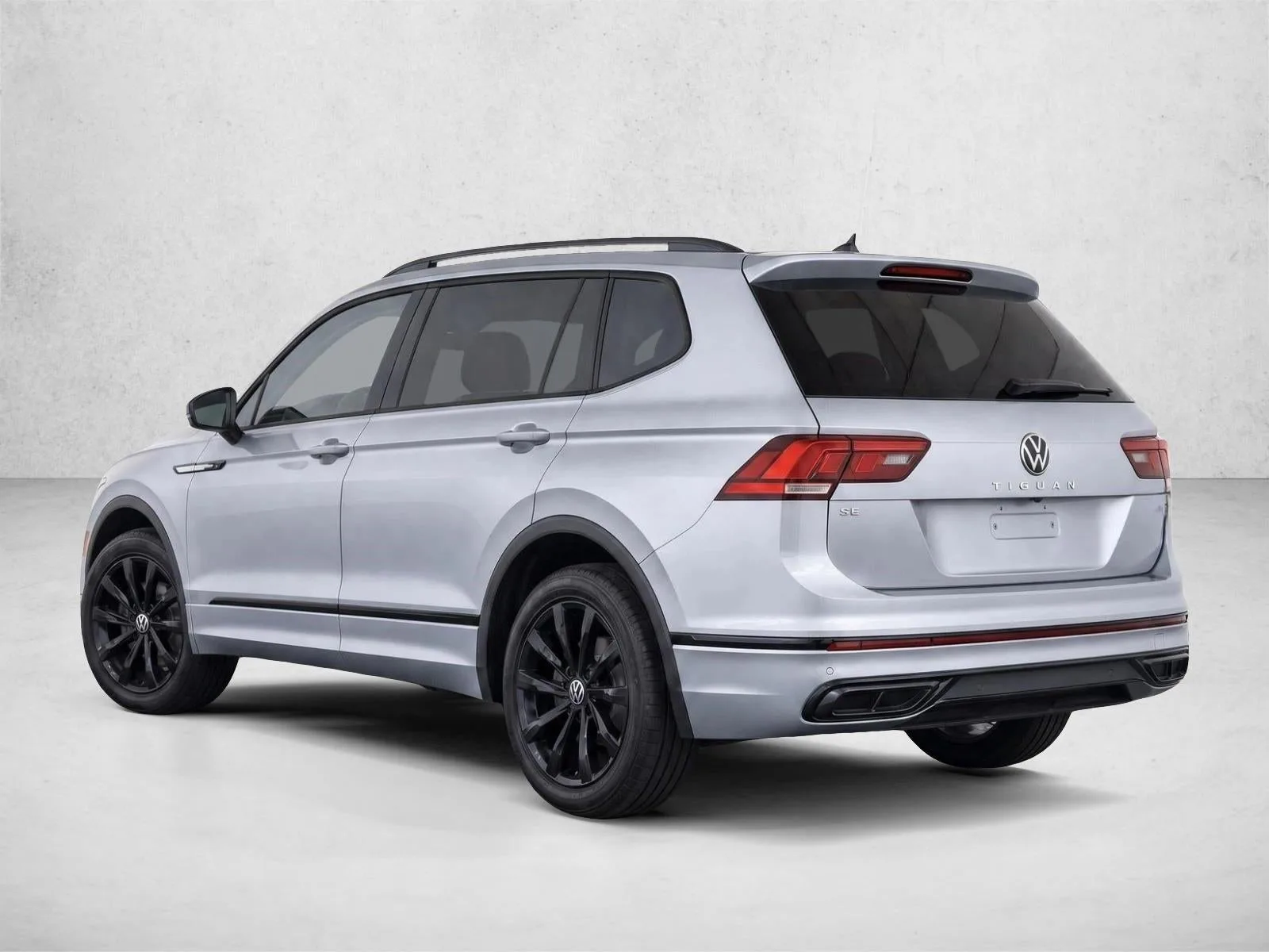 2023 Volkswagen Tiguan 2.0T SE R-Line Black FWD photo 5