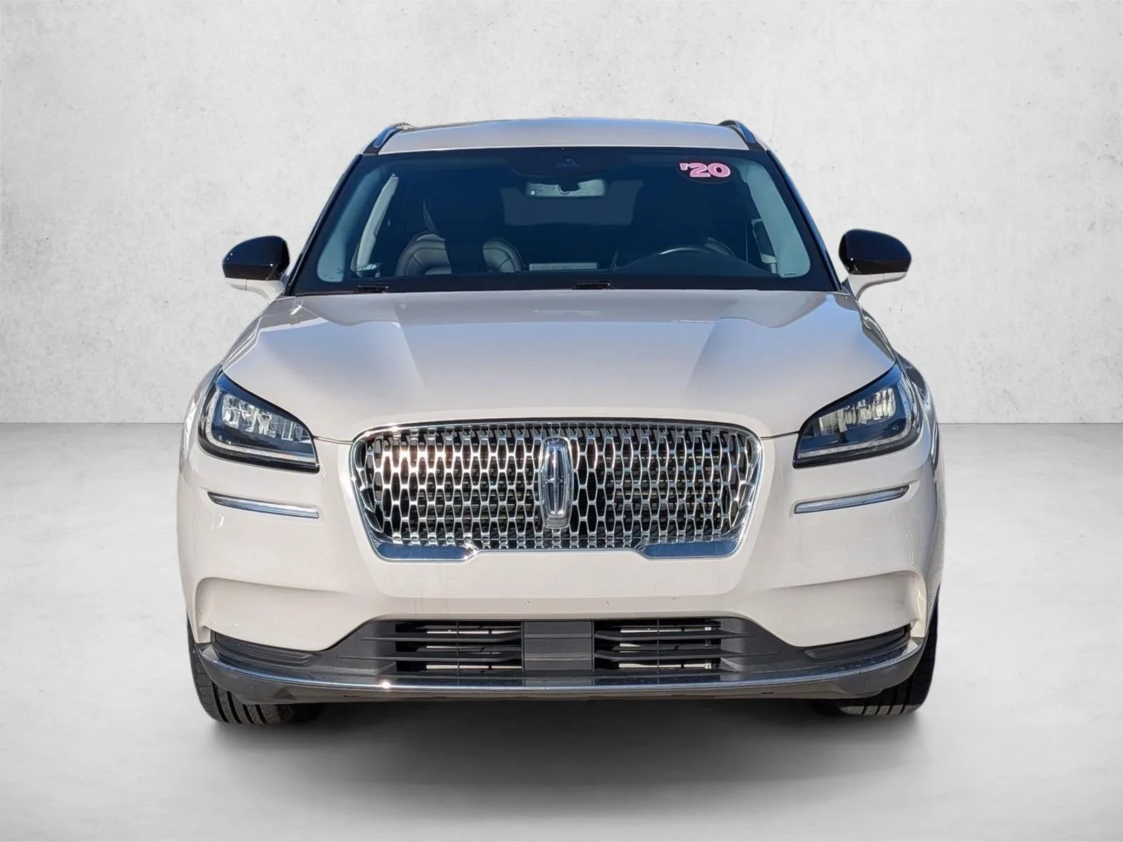 2020 Lincoln Corsair Standard FWD photo 2