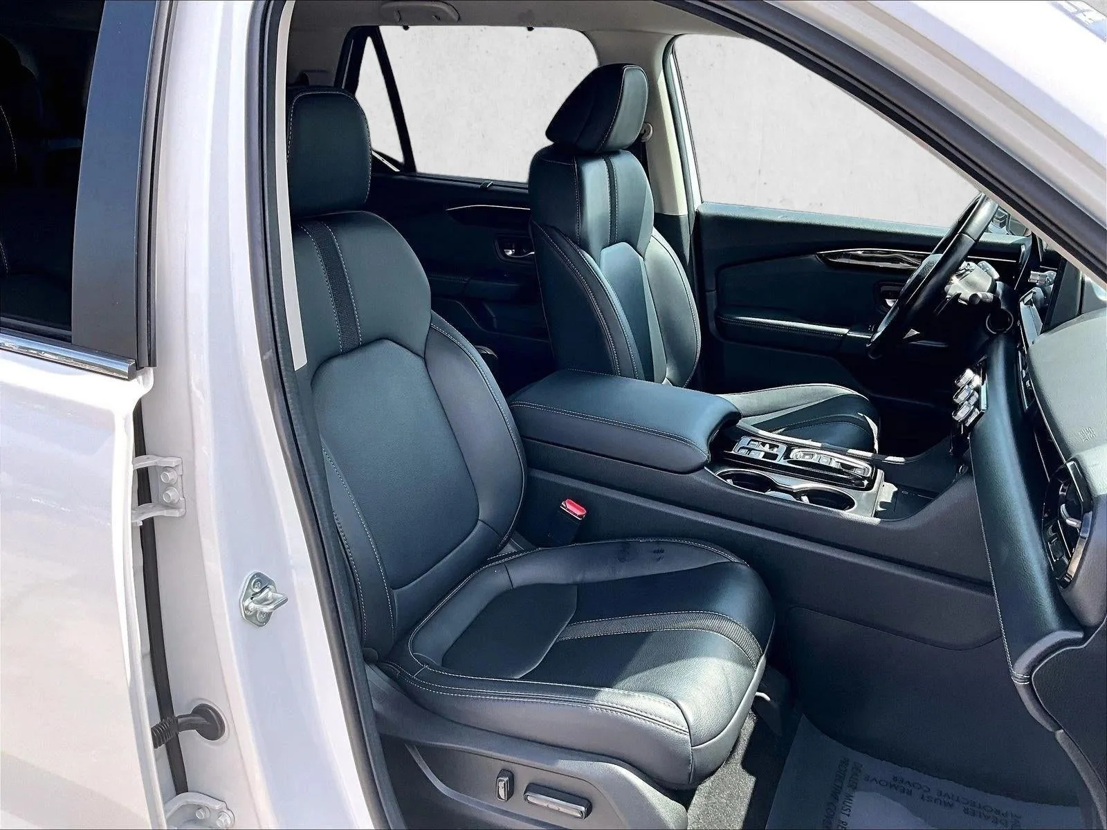2025 Honda Pilot EX-L photo 9