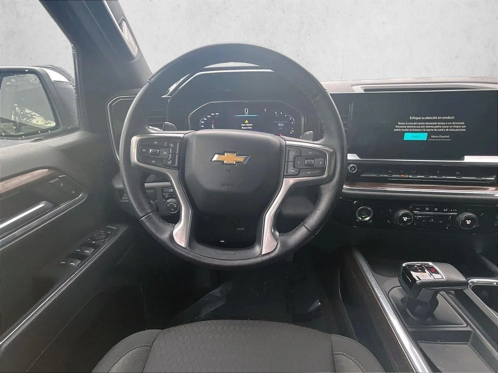 2023 Chevrolet Silverado 1500 LT photo 7