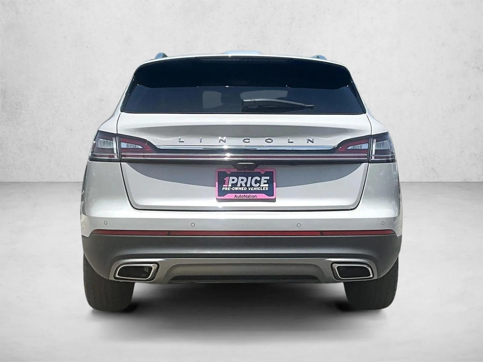 2023 Lincoln Nautilus Standard photo 4
