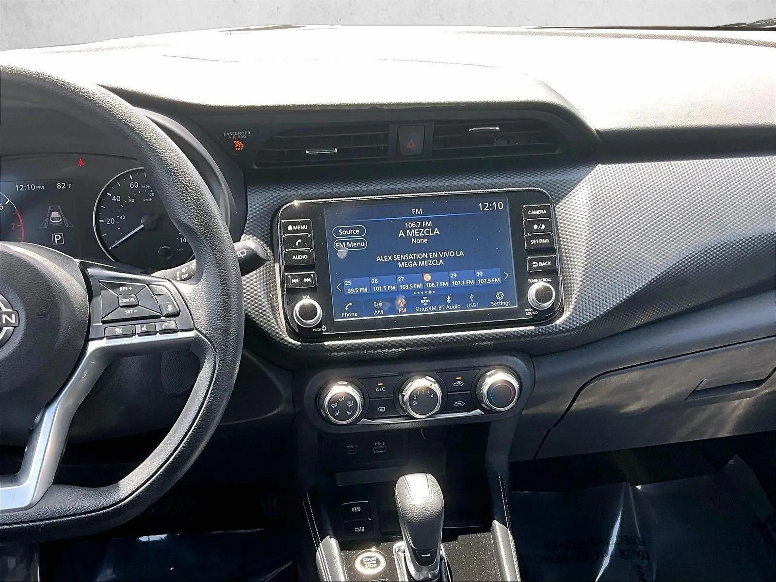 2023 Nissan Kicks SV photo 8