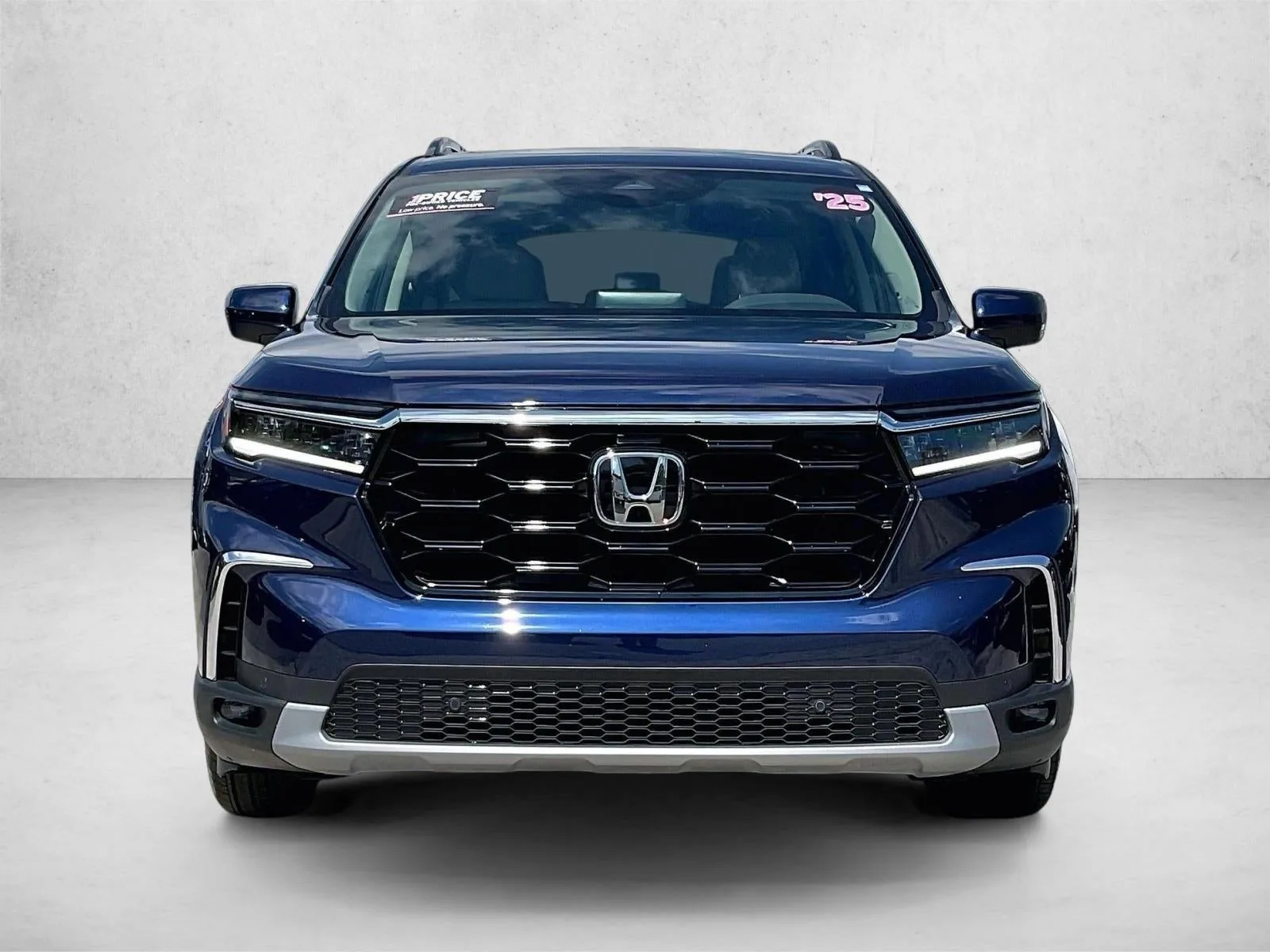 2025 Honda Pilot Touring photo 3