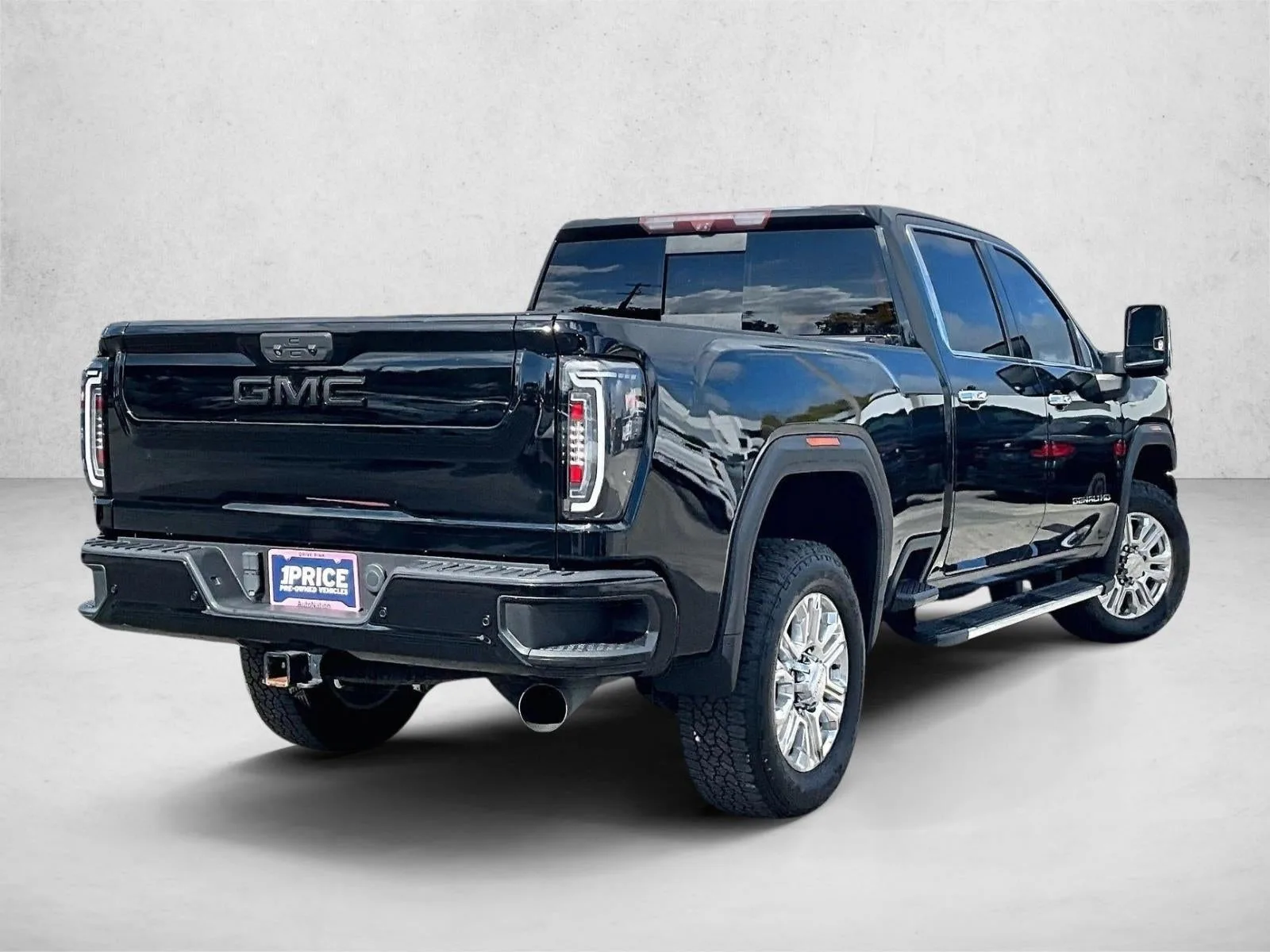 2020 GMC Sierra 2500 HD Denali photo 2