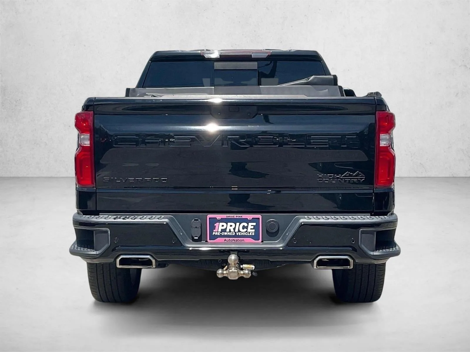 2019 Chevrolet Silverado 1500 High Country photo 4