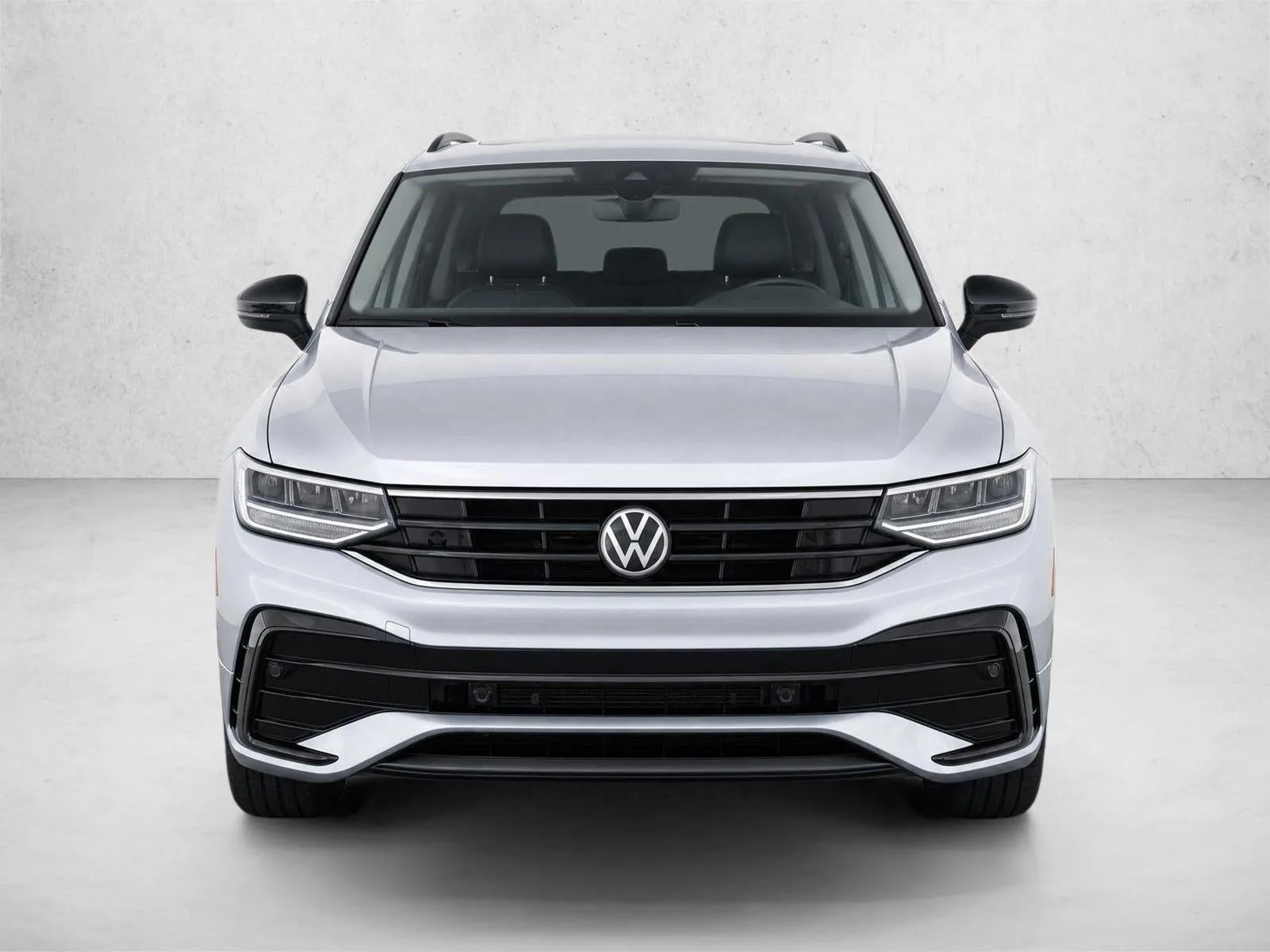 2023 Volkswagen Tiguan 2.0T SE R-Line Black FWD photo 2
