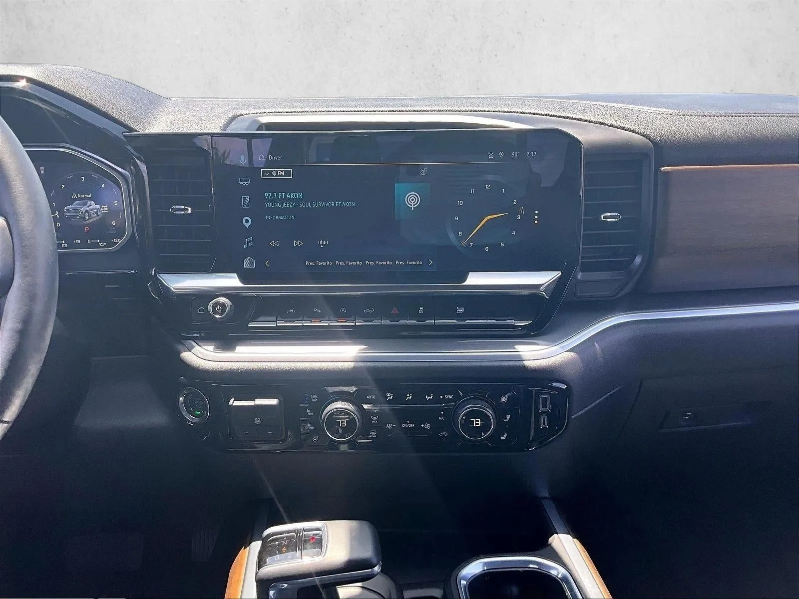 2026 Chevrolet Silverado 1500 High Country photo 8