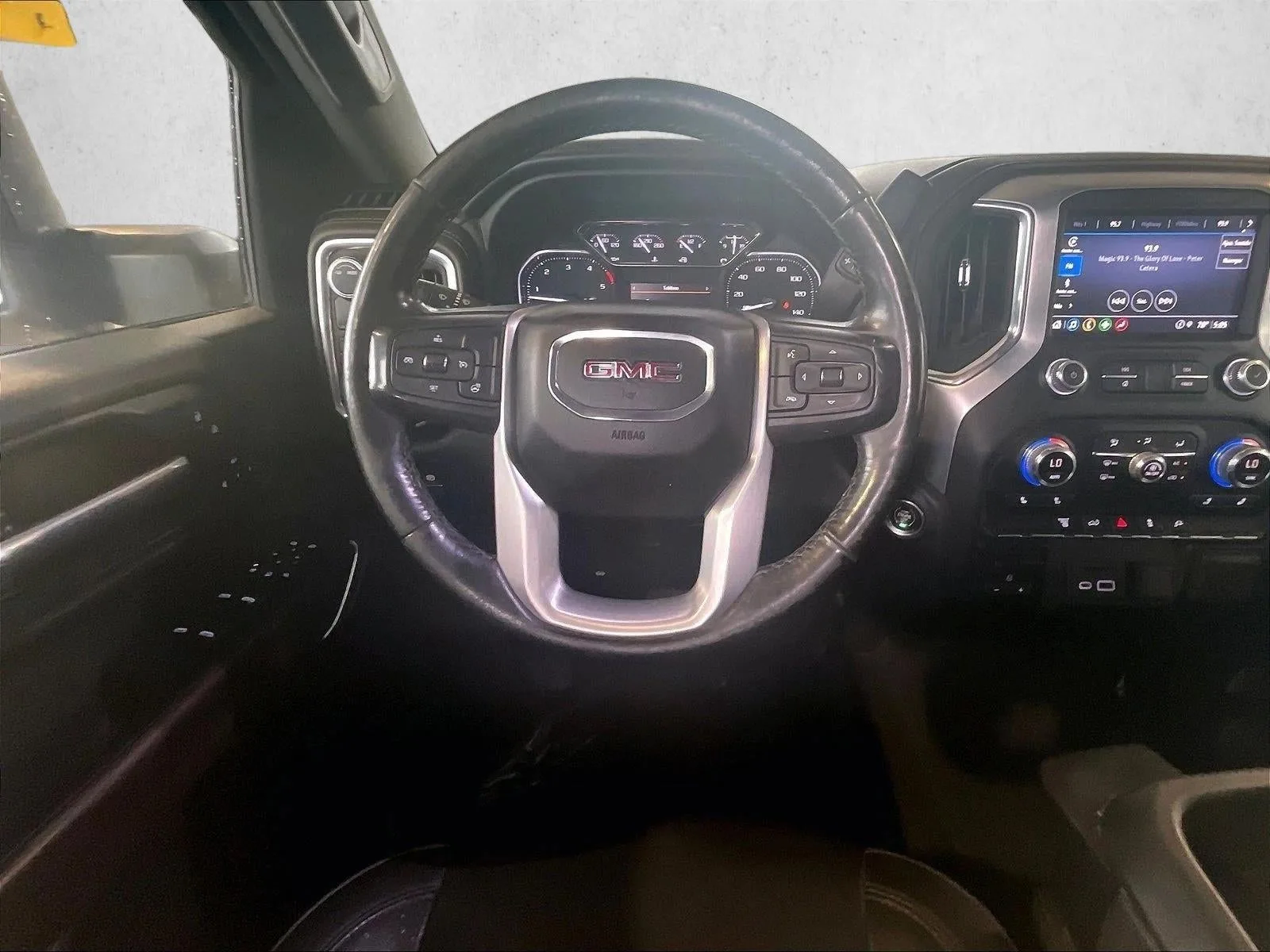 2022 GMC Sierra 2500 HD SLT photo 7