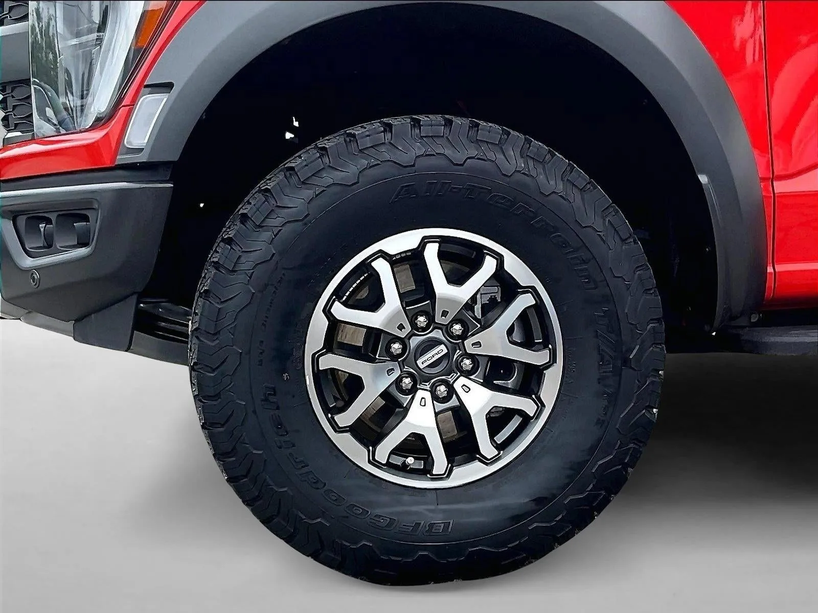 2023 Ford F-150 Raptor photo 10