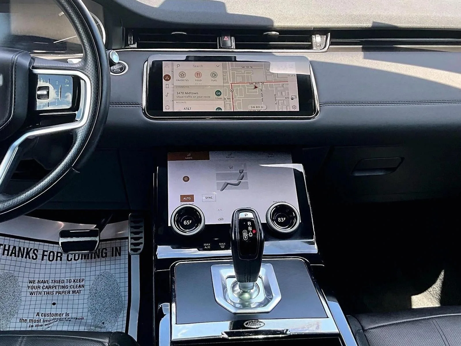 2023 Land Rover Range Rover Evoque R-Dynamic SE photo 8