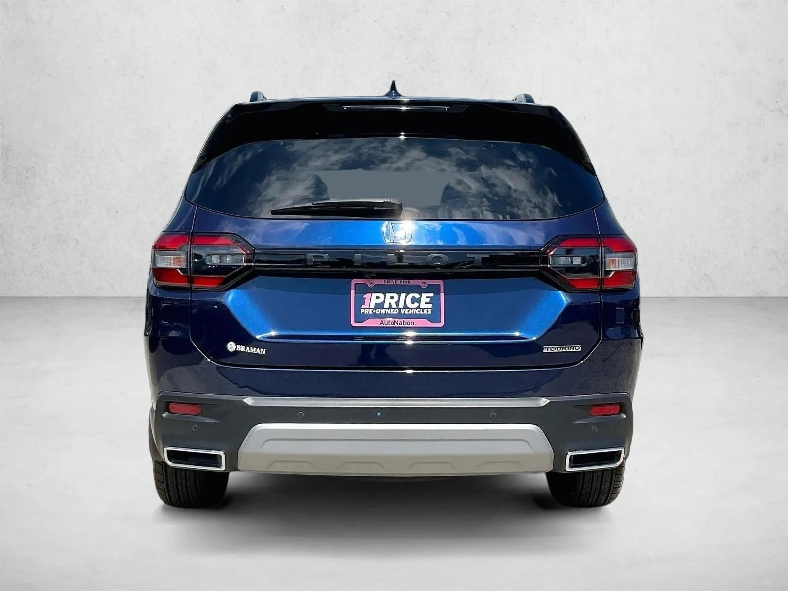 2025 Honda Pilot Touring photo 4