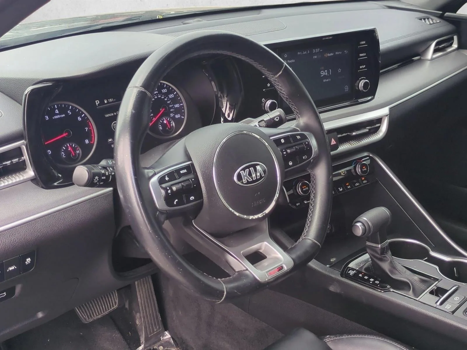 2021 Kia K5 GT-Line photo 10