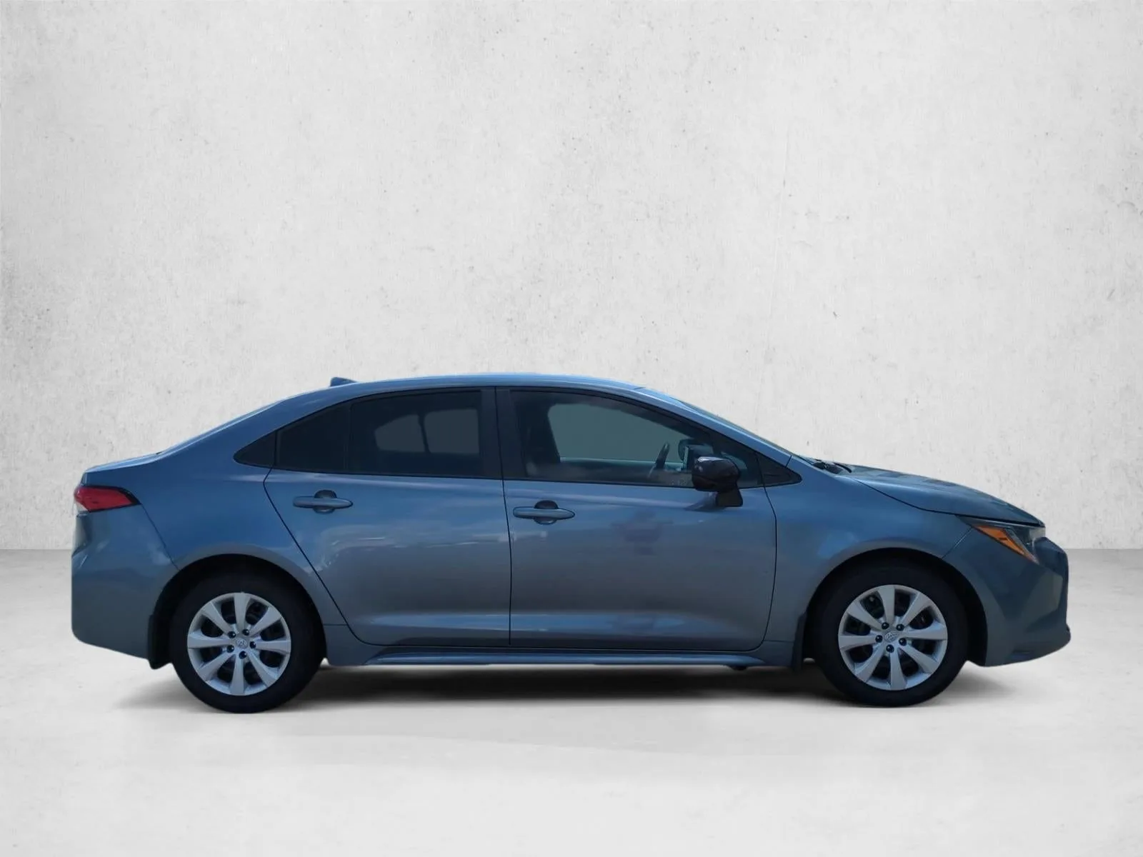 2025 Toyota Corolla LE CVT (Natl) photo 4
