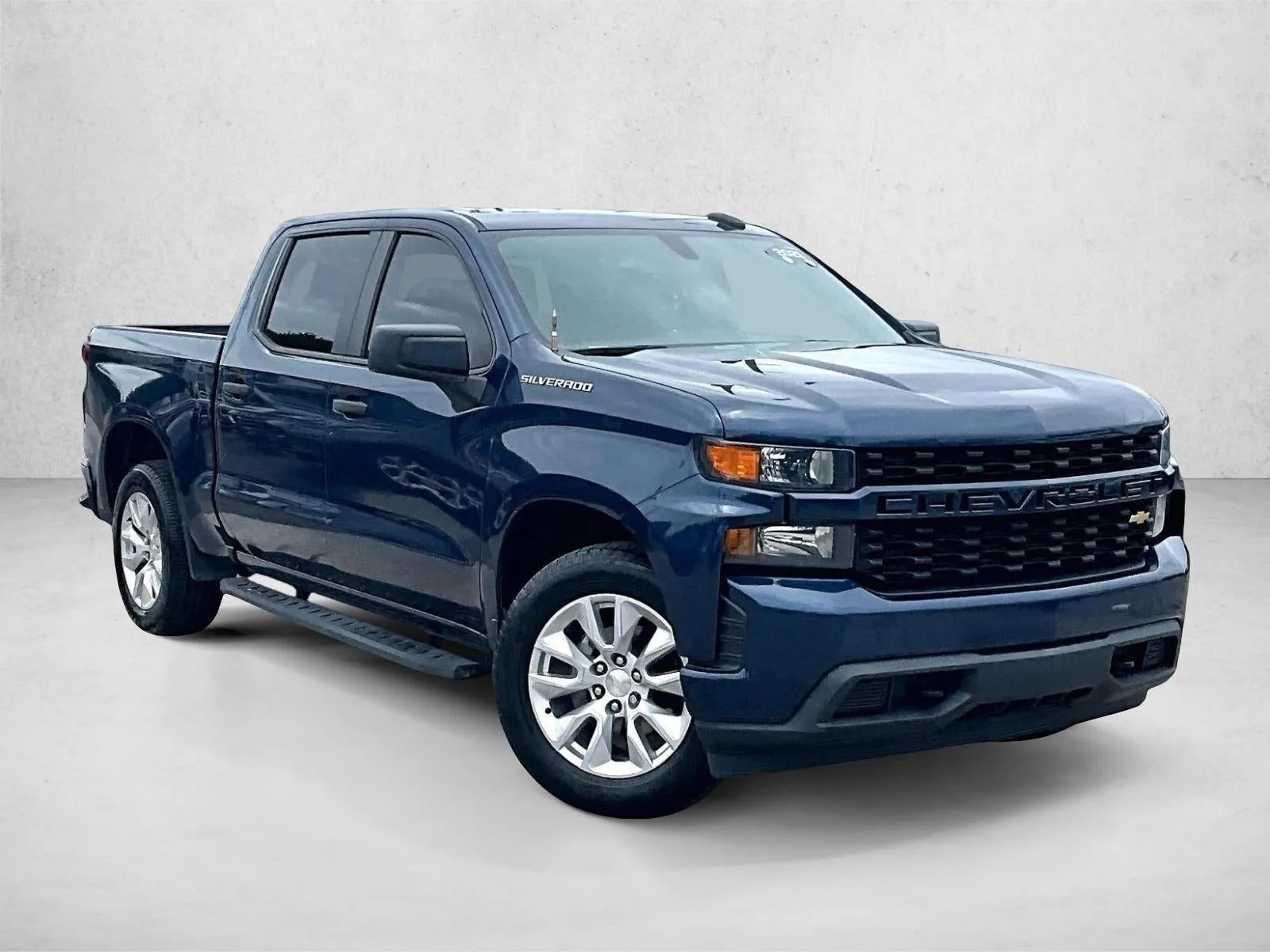 2021 Chevrolet Silverado 1500 Custom photo 12