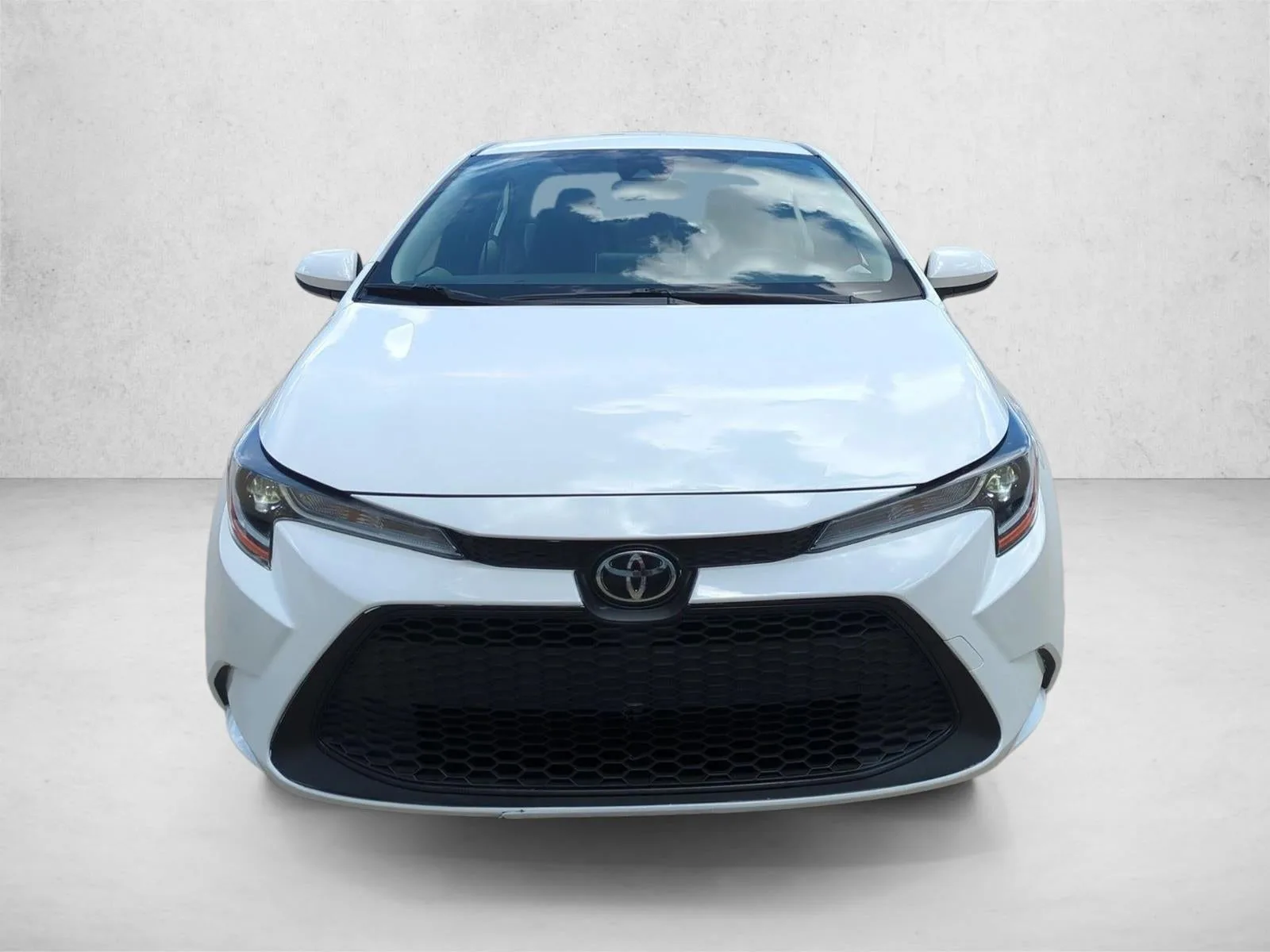 2021 Toyota Corolla LE CVT (Natl) photo 2
