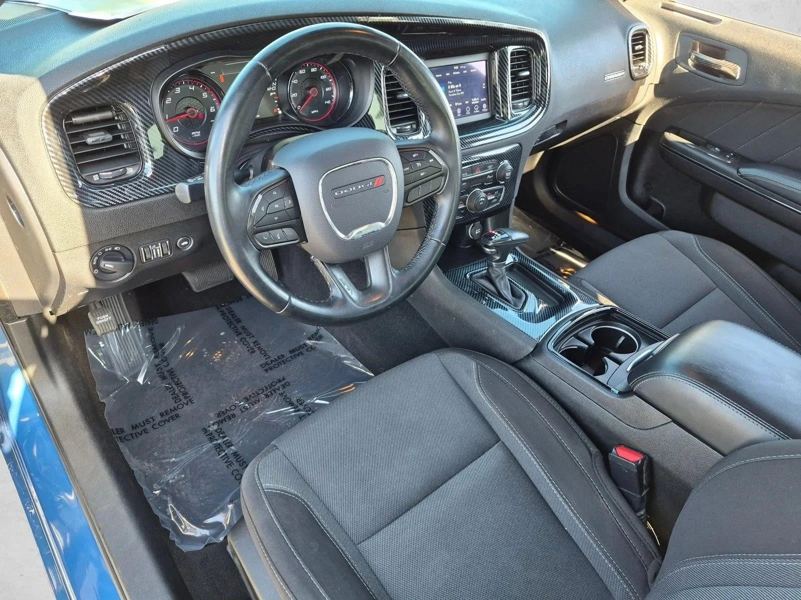 2021 Dodge Charger SXT RWD photo 11