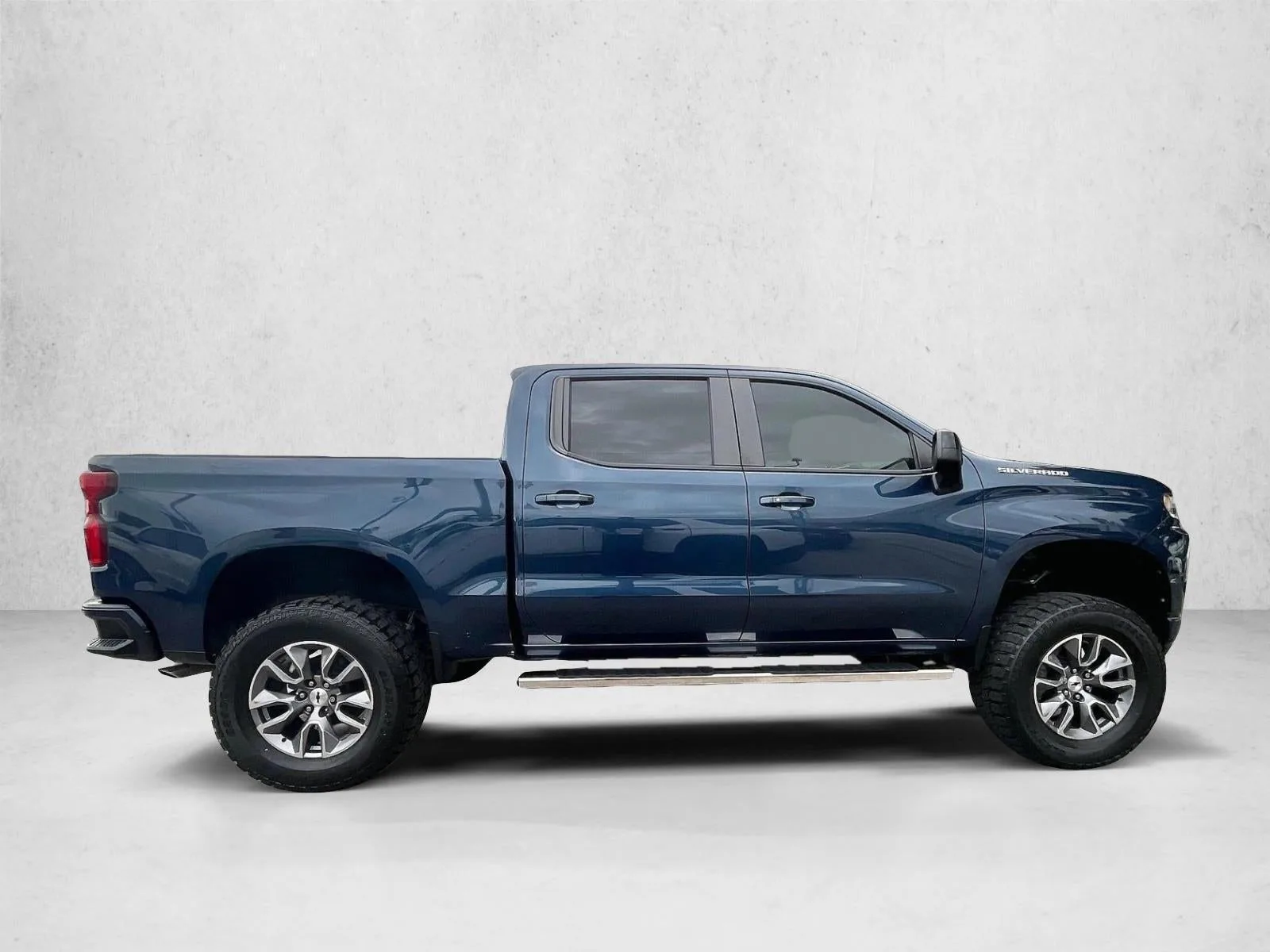 2021 Chevrolet Silverado 1500 RST photo 5
