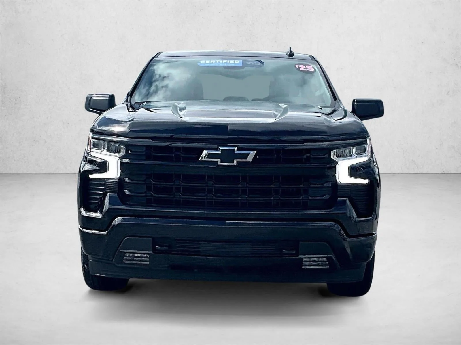 2025 Chevrolet Silverado 1500 RST photo 3