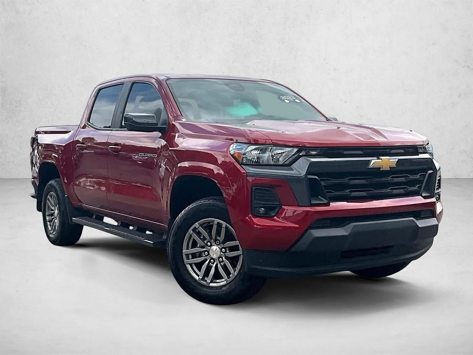 2023 Chevrolet Colorado LT photo 12