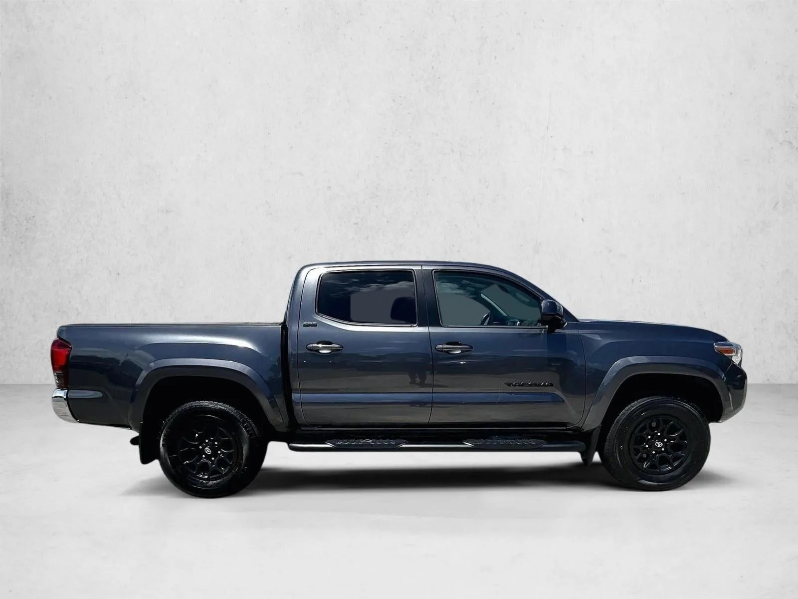 2021 Toyota Tacoma SR5 V6 photo 5